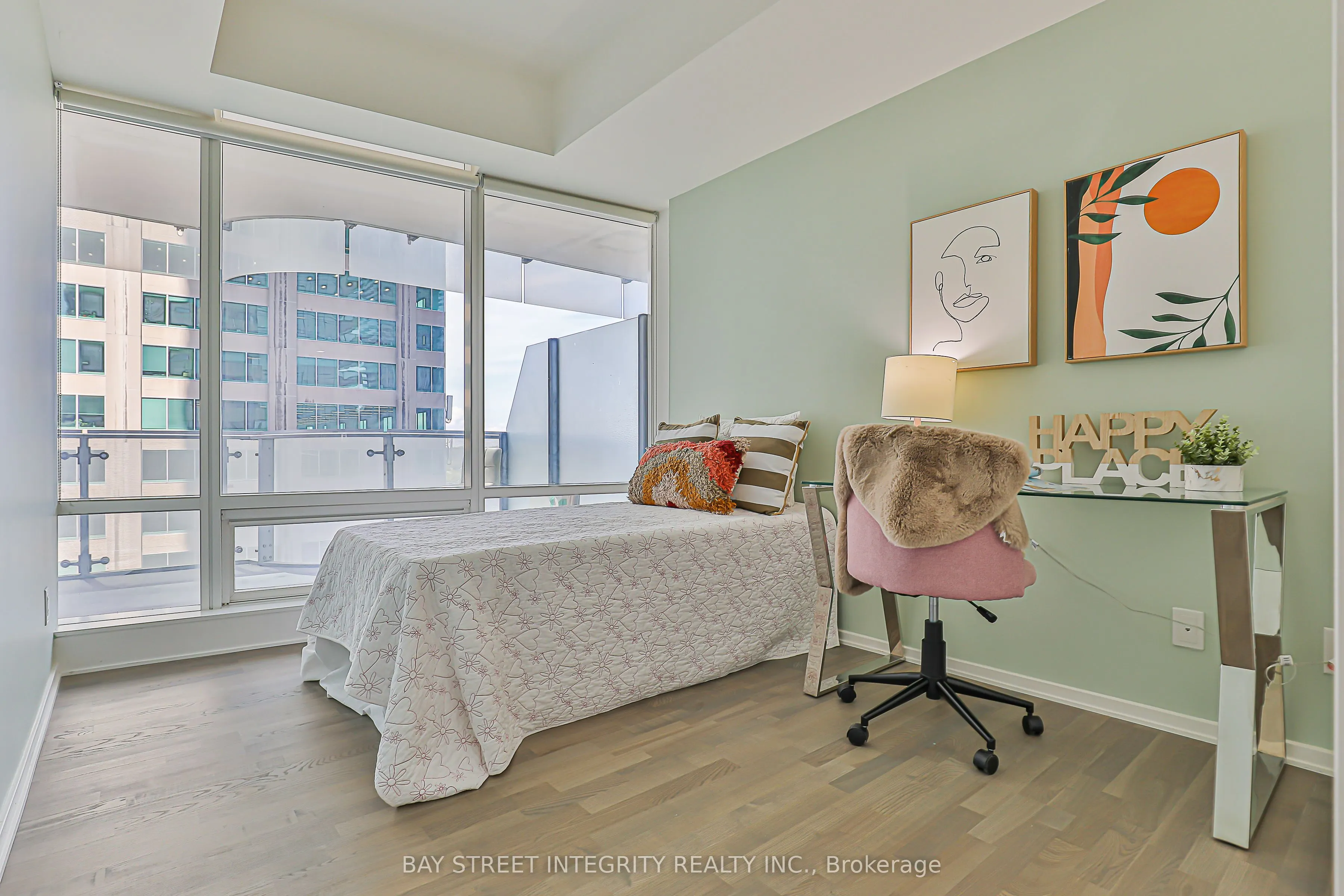 1 Bloor Street, #1110