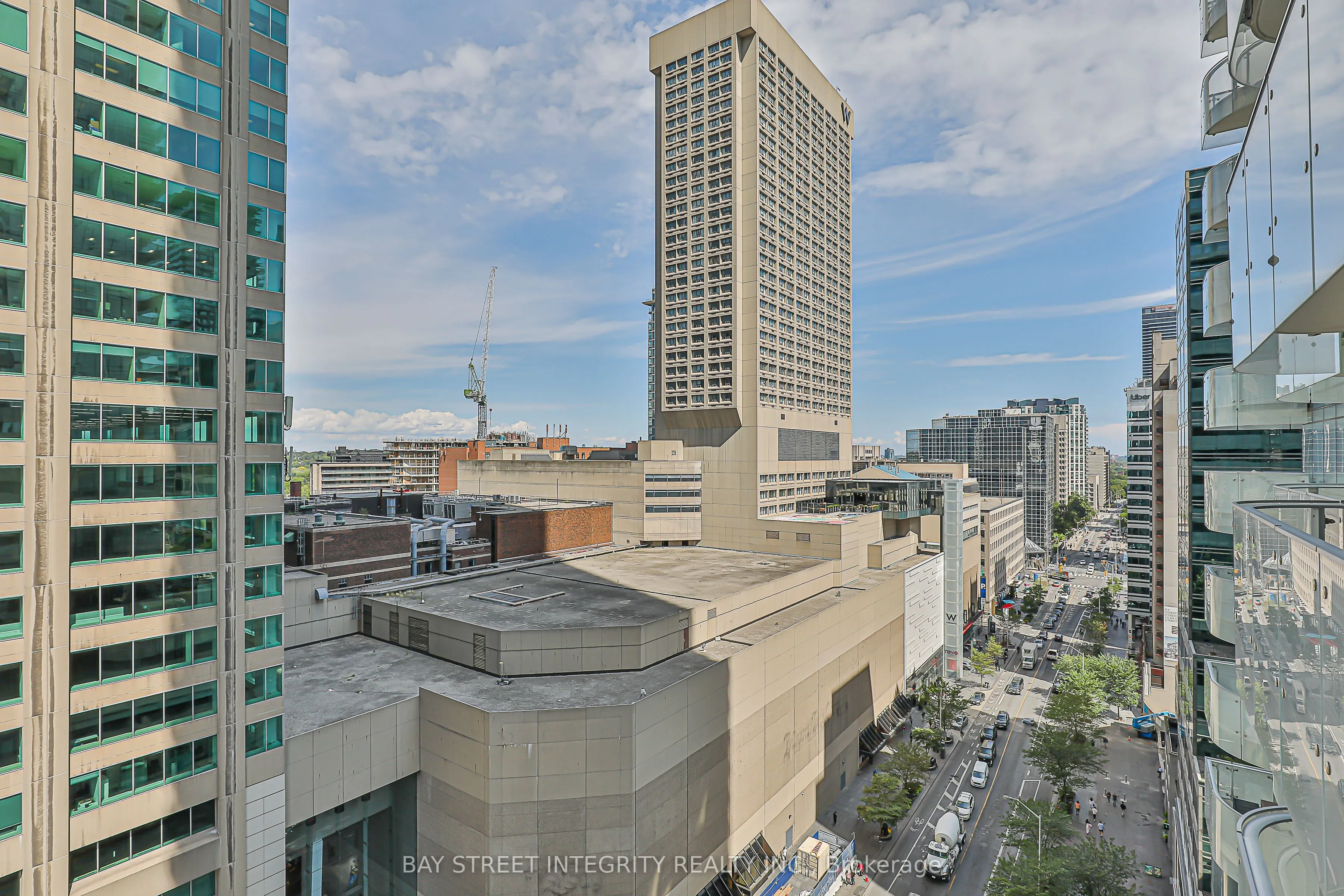 1 Bloor Street, #1110