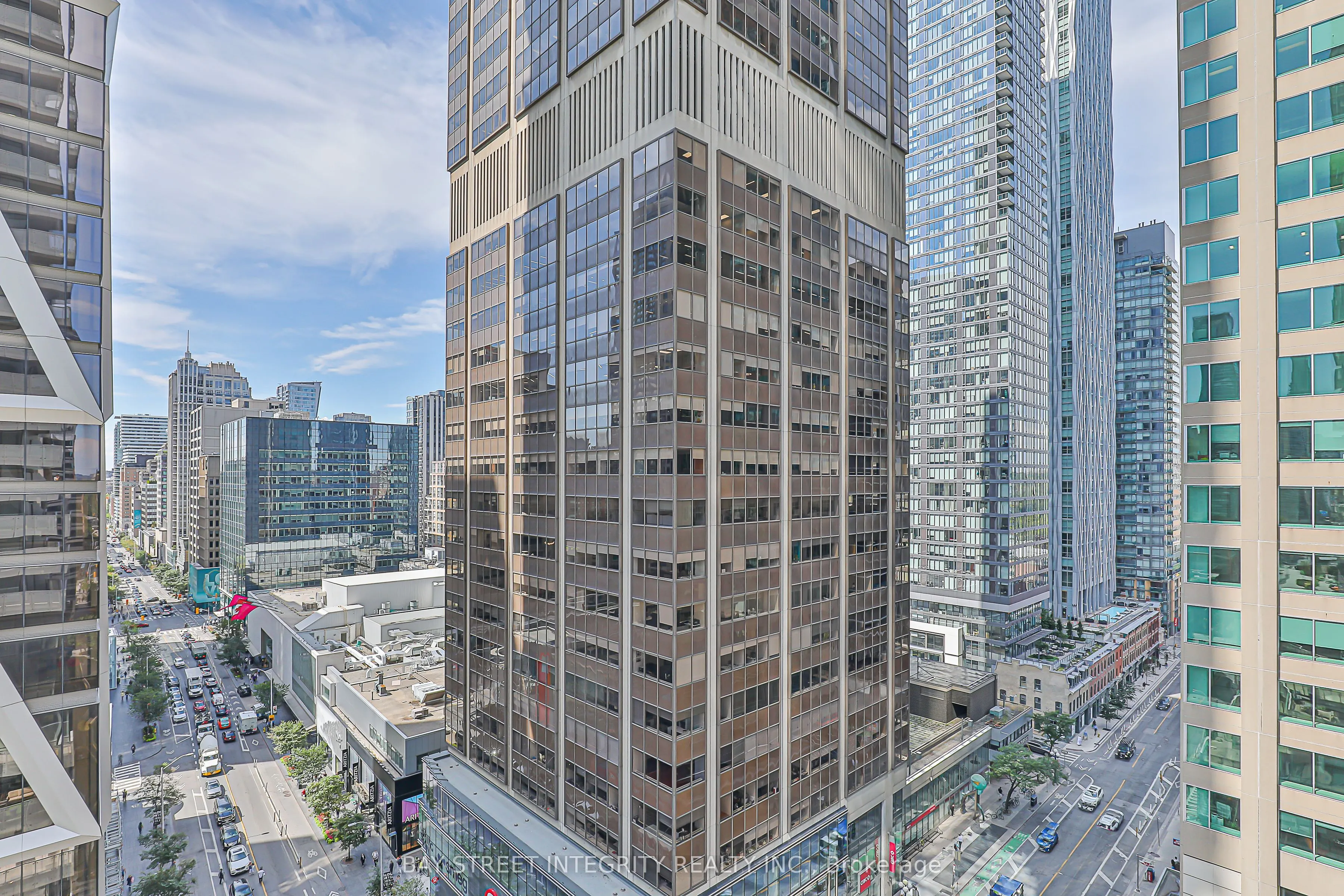 1 Bloor Street, #1110