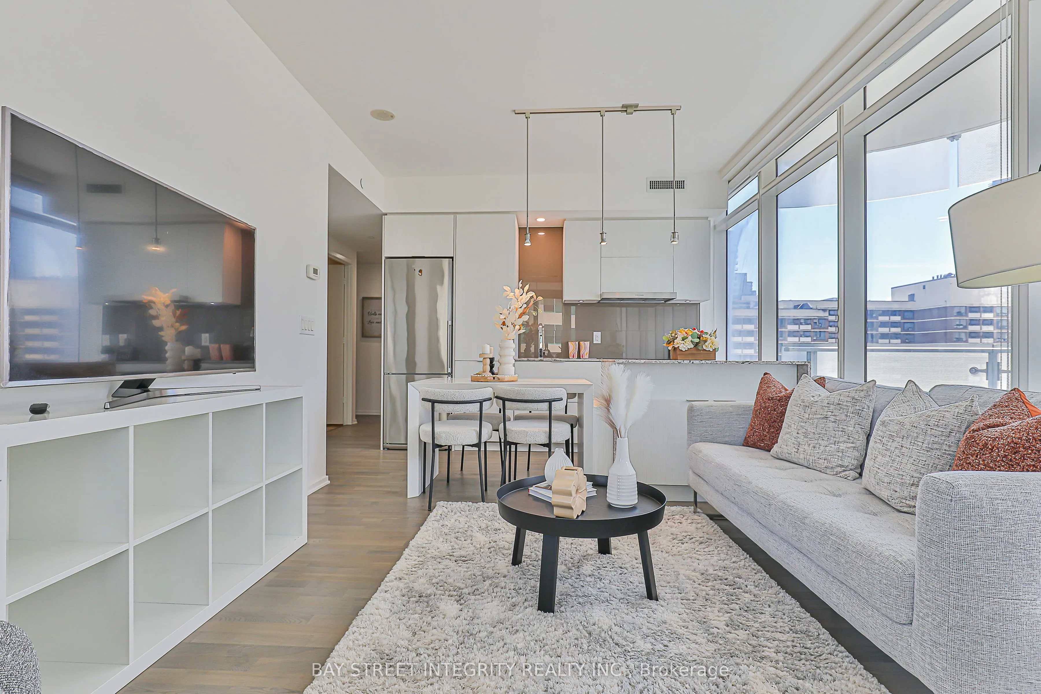 1 Bloor Street, #1110