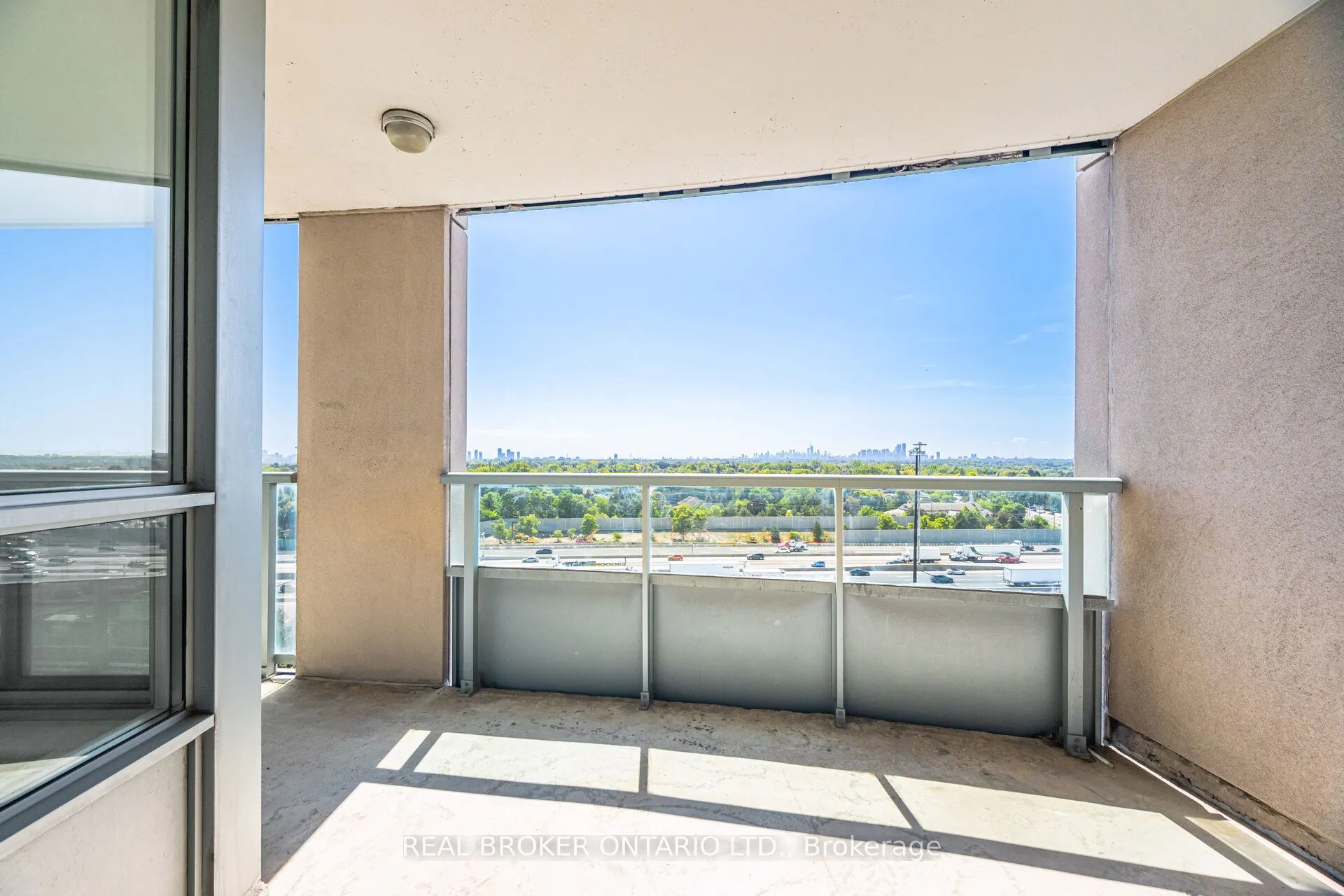 17 Barberry Place, #1109