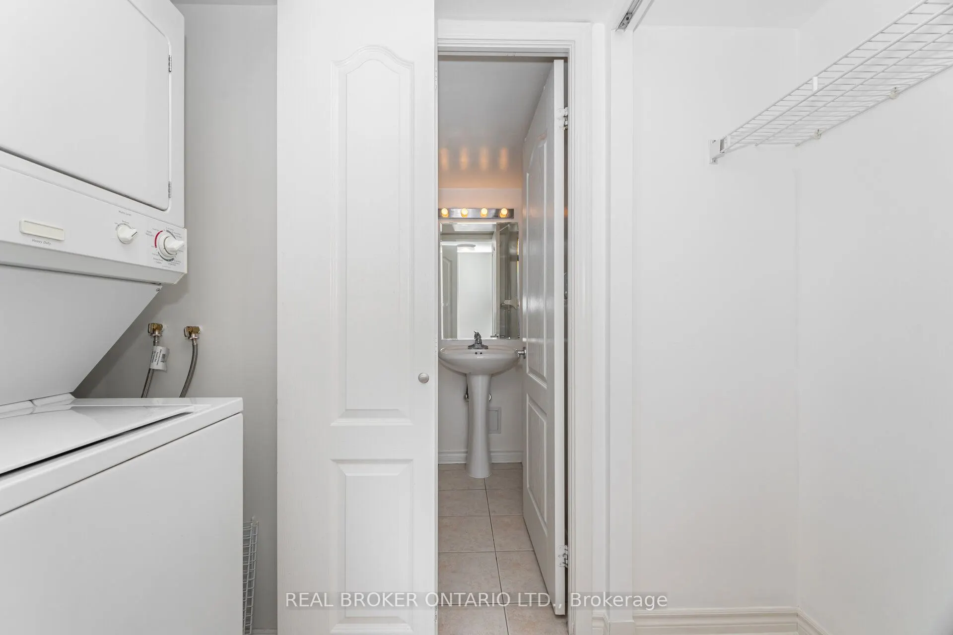 17 Barberry Place, #1109