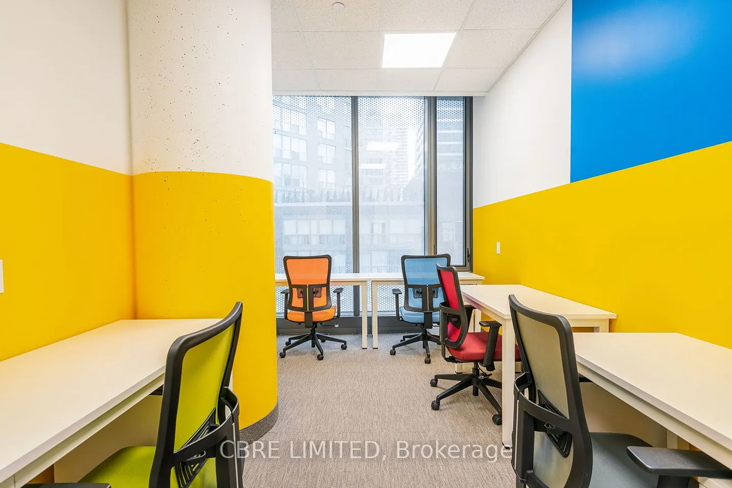 15 Wellesley Street W, #201