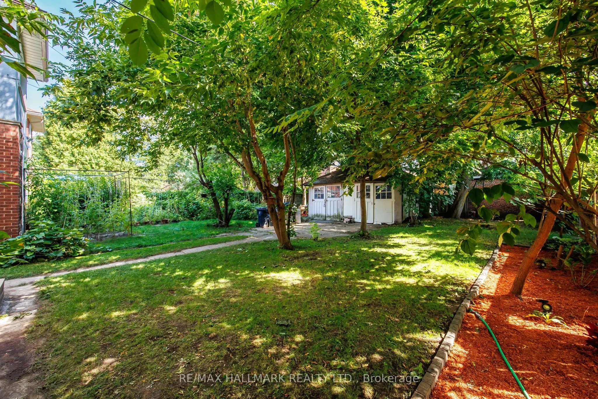33 Austin Terrace