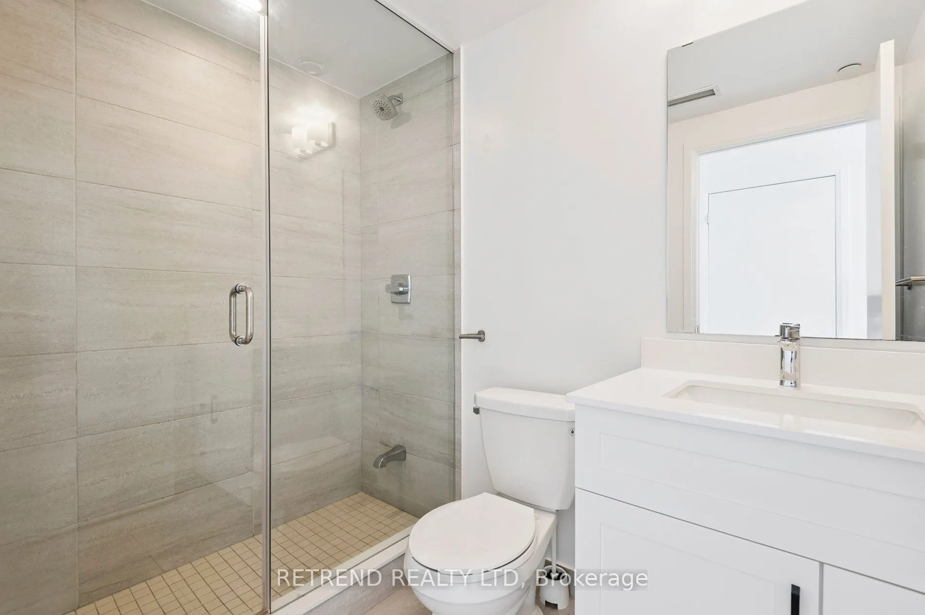 77 Mutual Street, #908