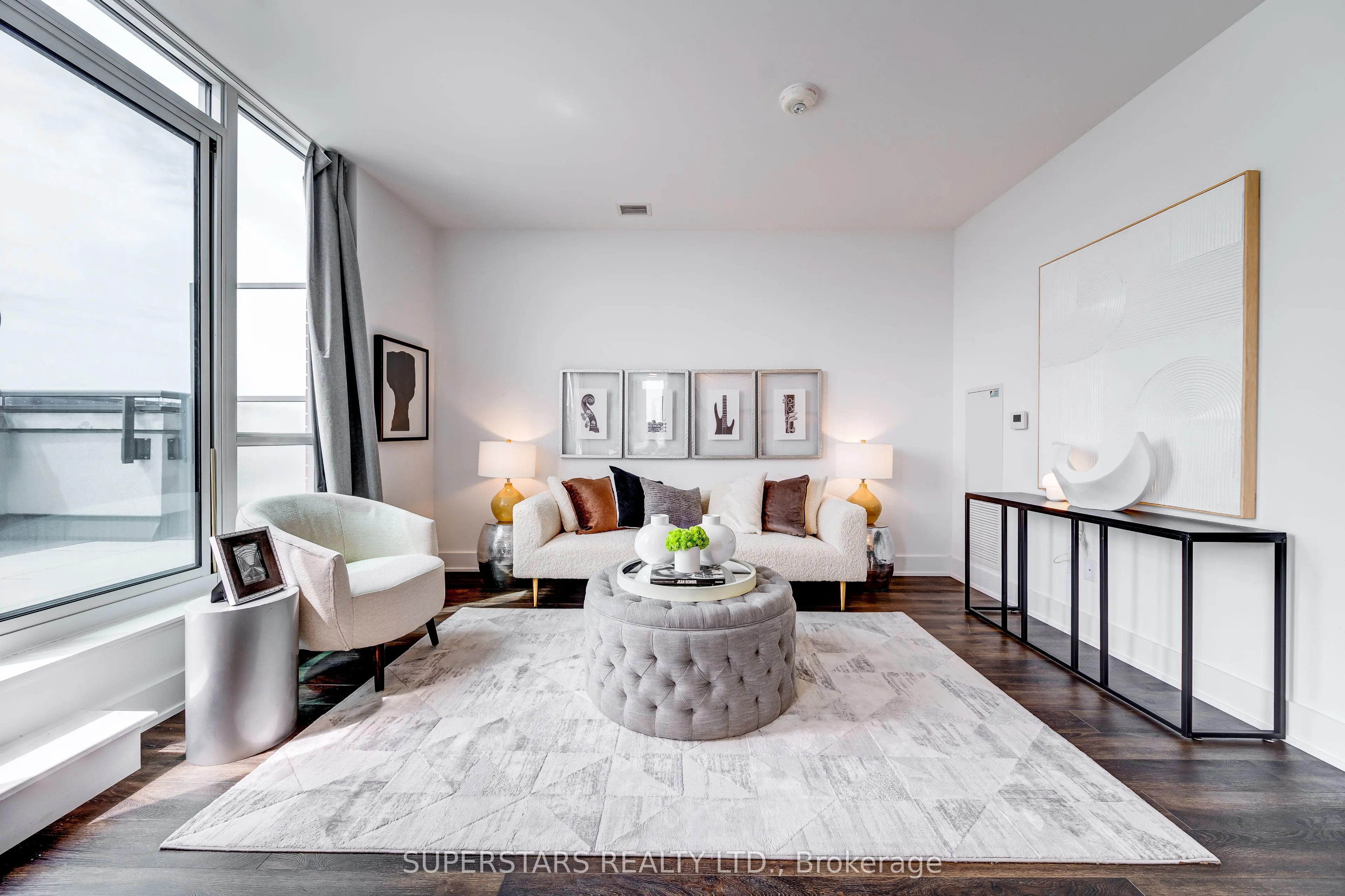31 Tippett Road, #1705