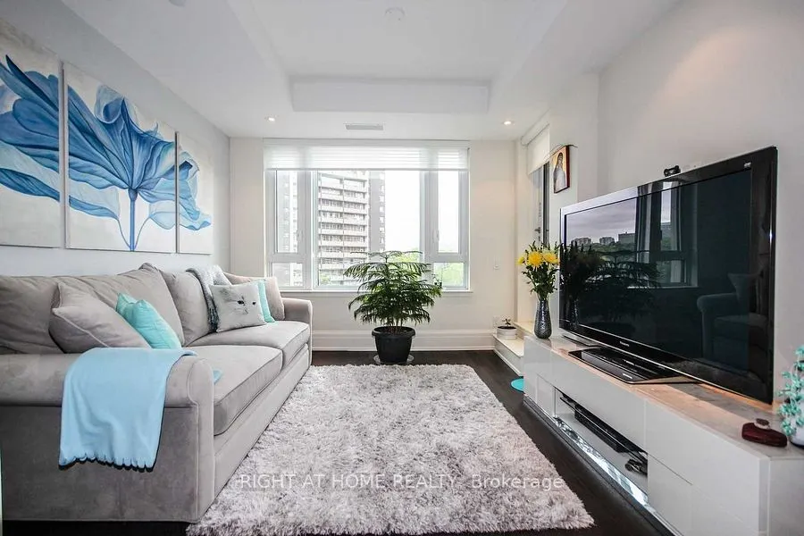 181 Davenport Road, #306