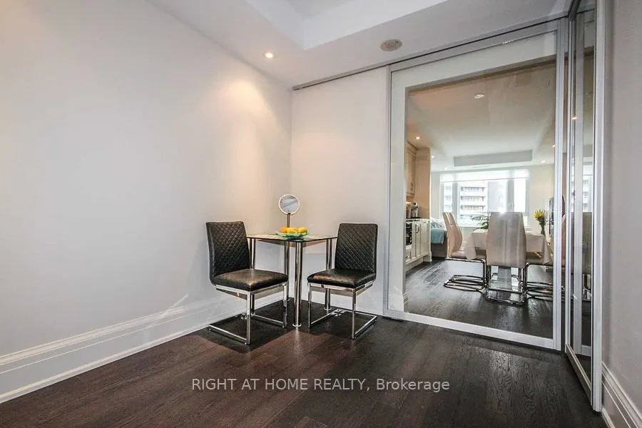 181 Davenport Road, #306