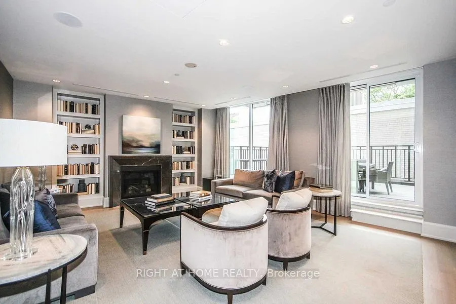 181 Davenport Road, #306