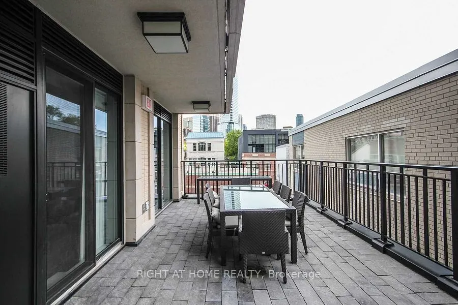 181 Davenport Road, #306