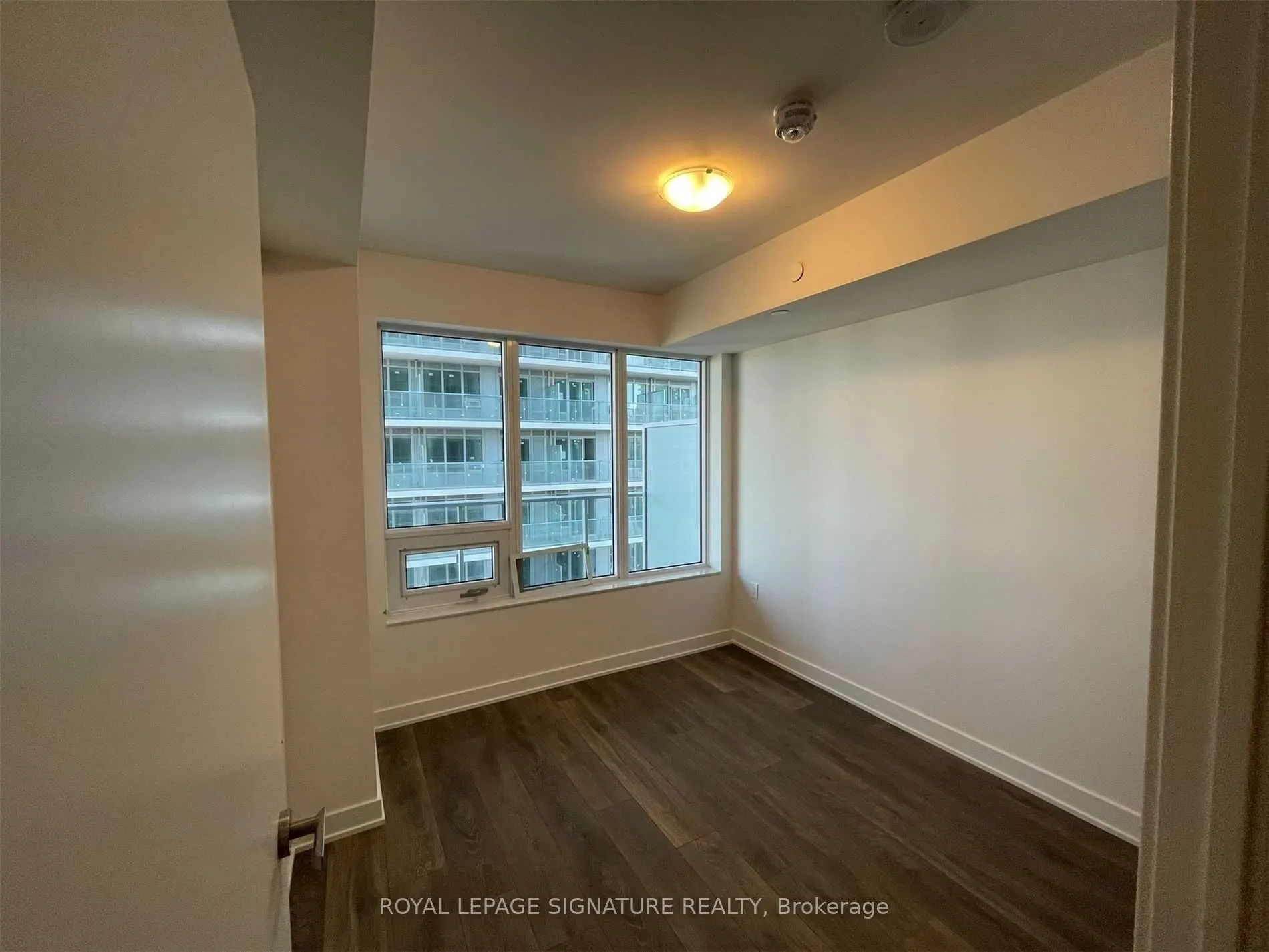 99 Broadway Avenue, #2306