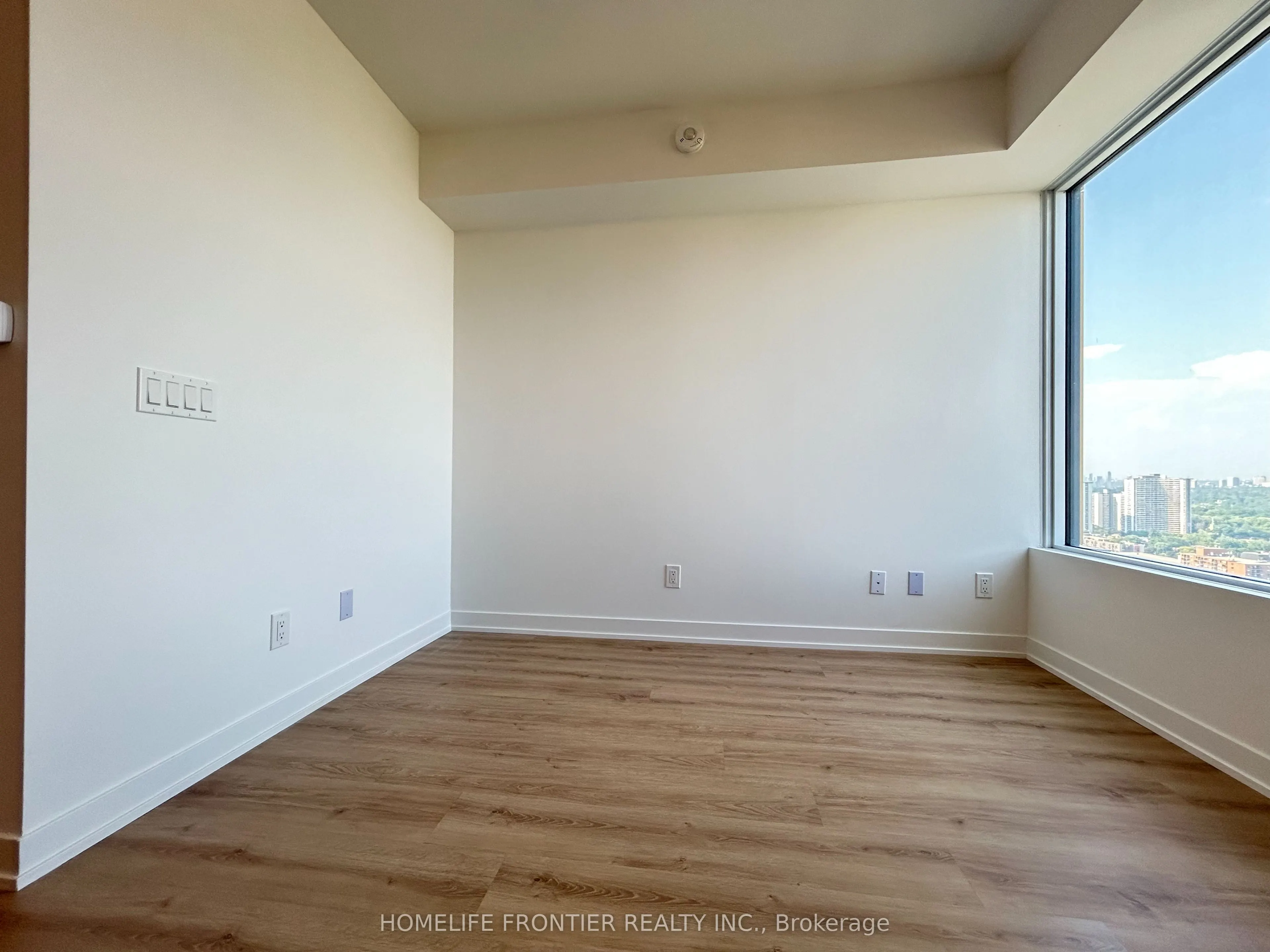 319 Jarvis Street, #3812