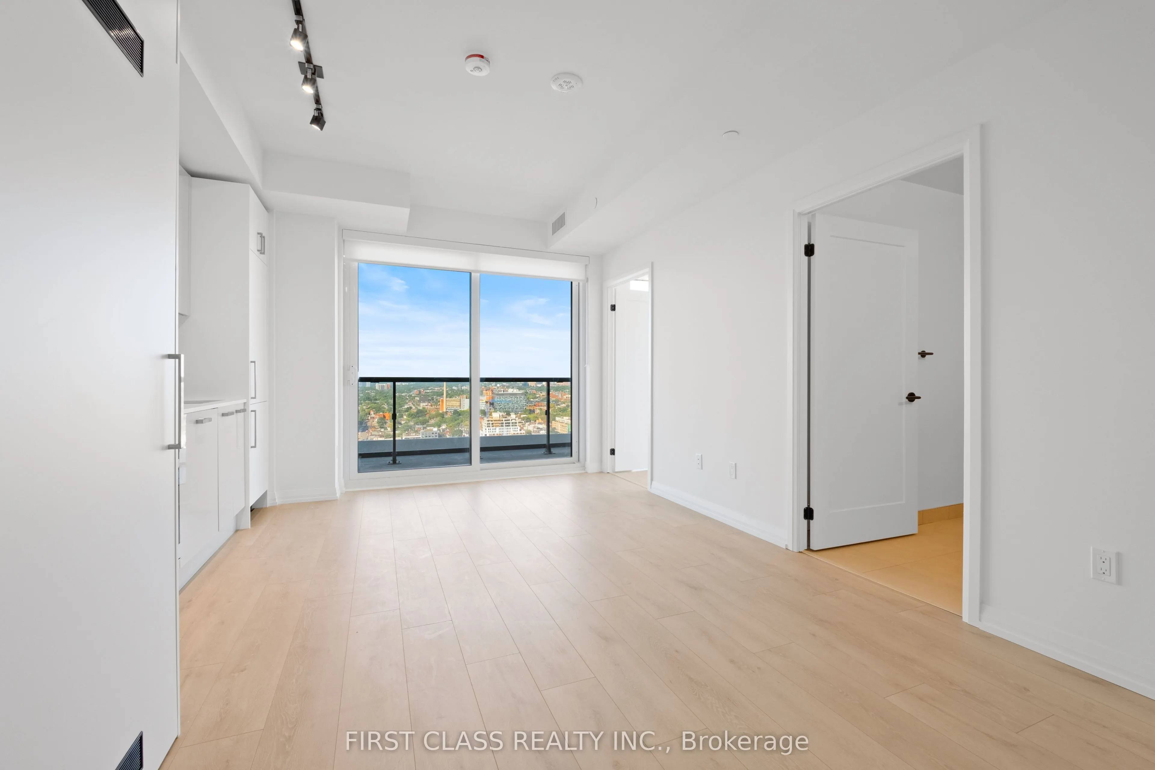 280 Dundas Street, #2911