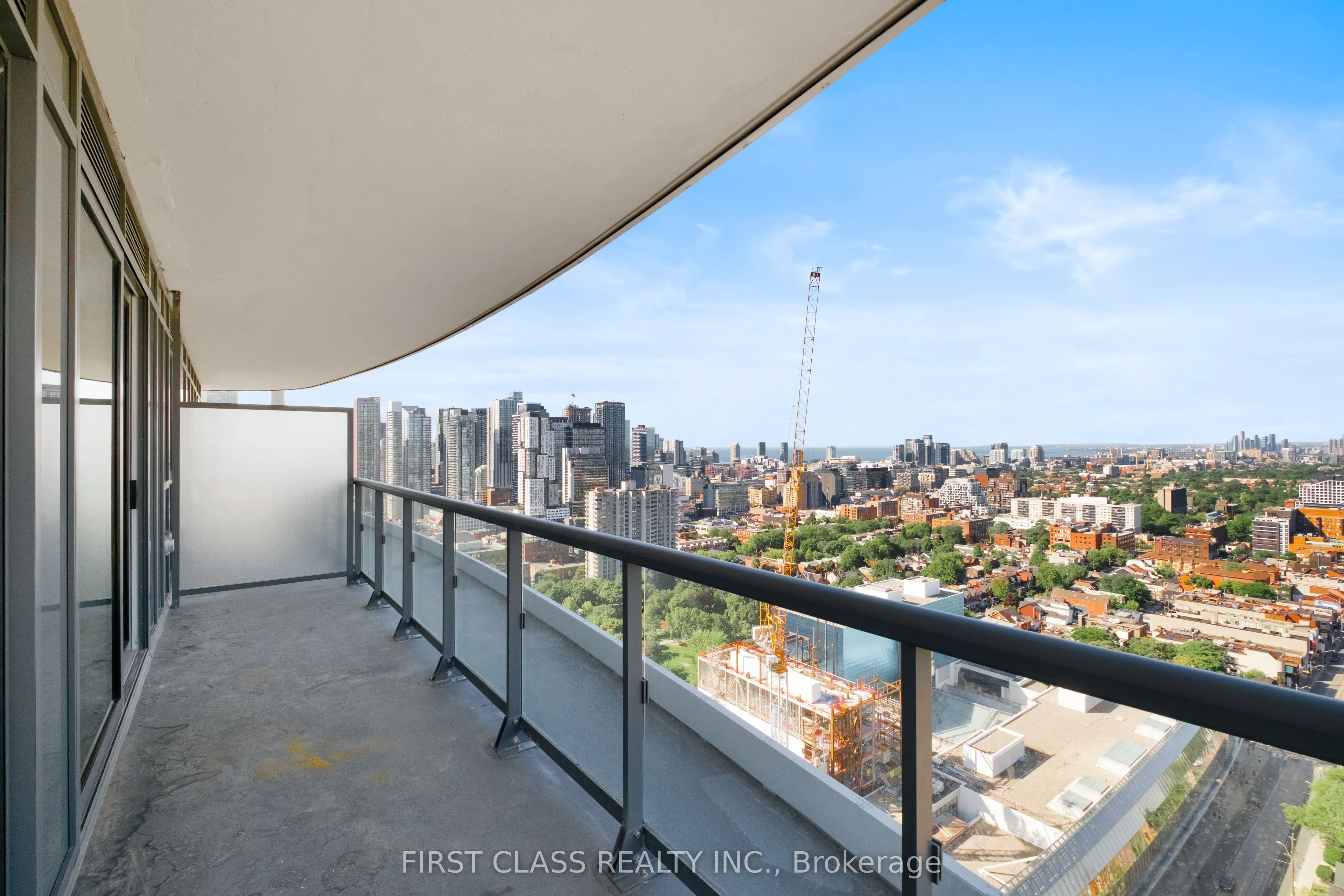 280 Dundas Street, #2911
