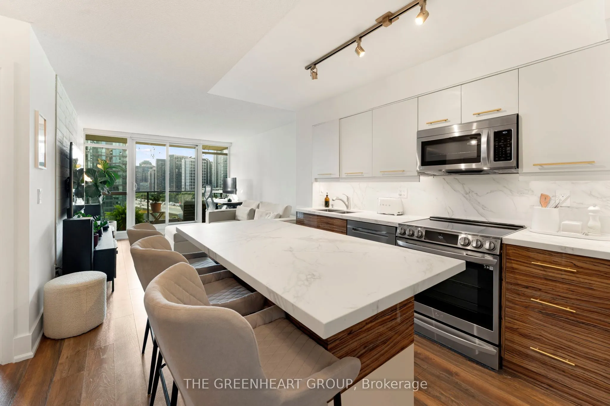 209 Fort York Boulevard, #1455