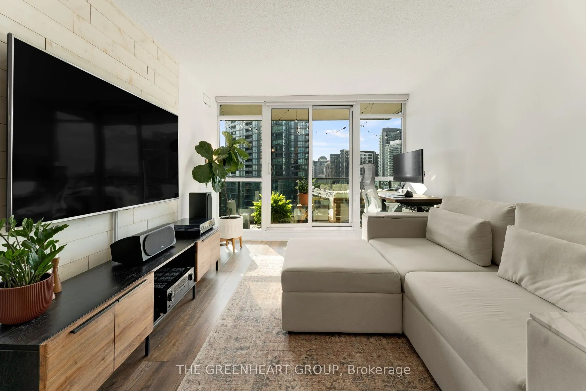 209 Fort York Boulevard, #1455