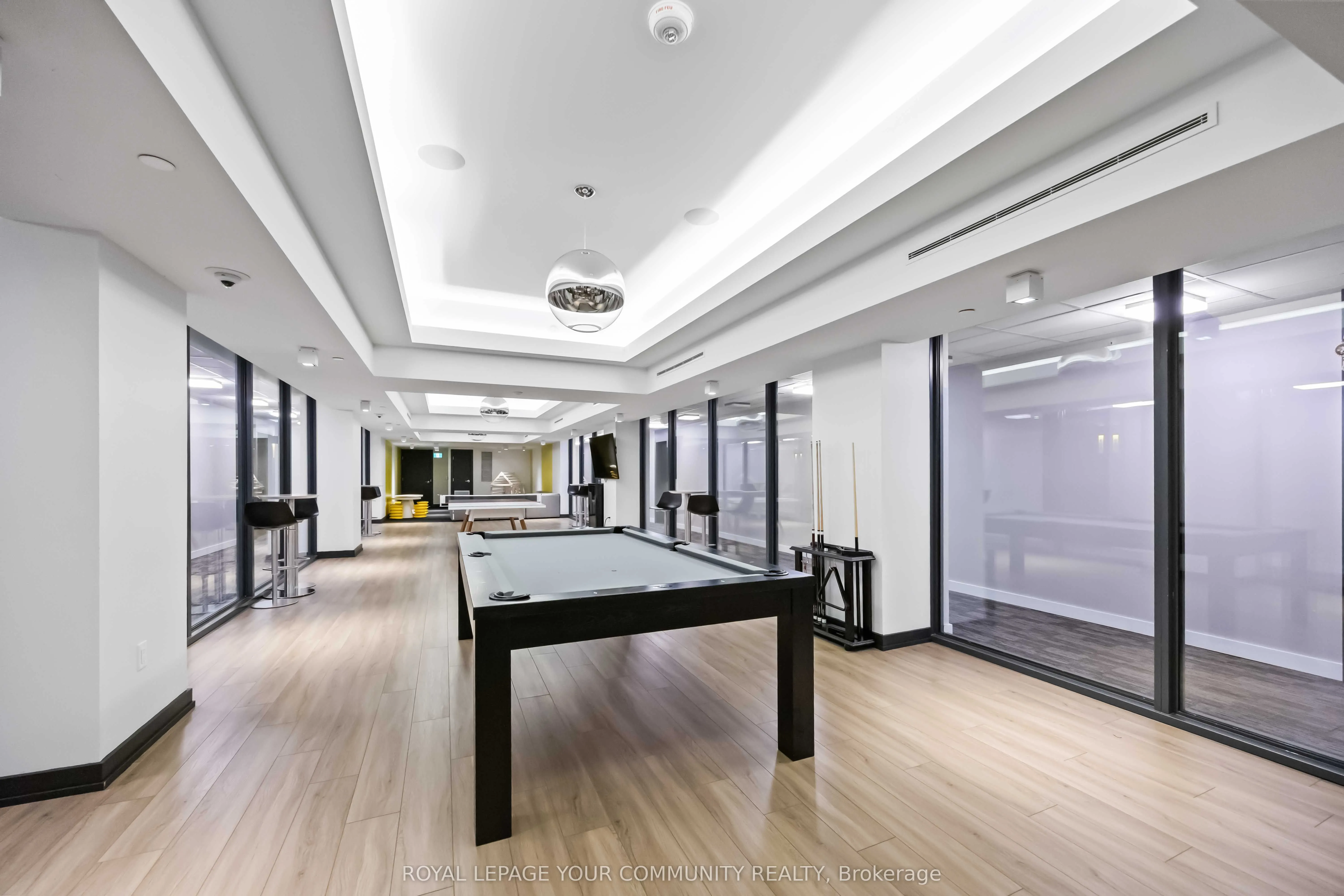 158 Front Street E, #320