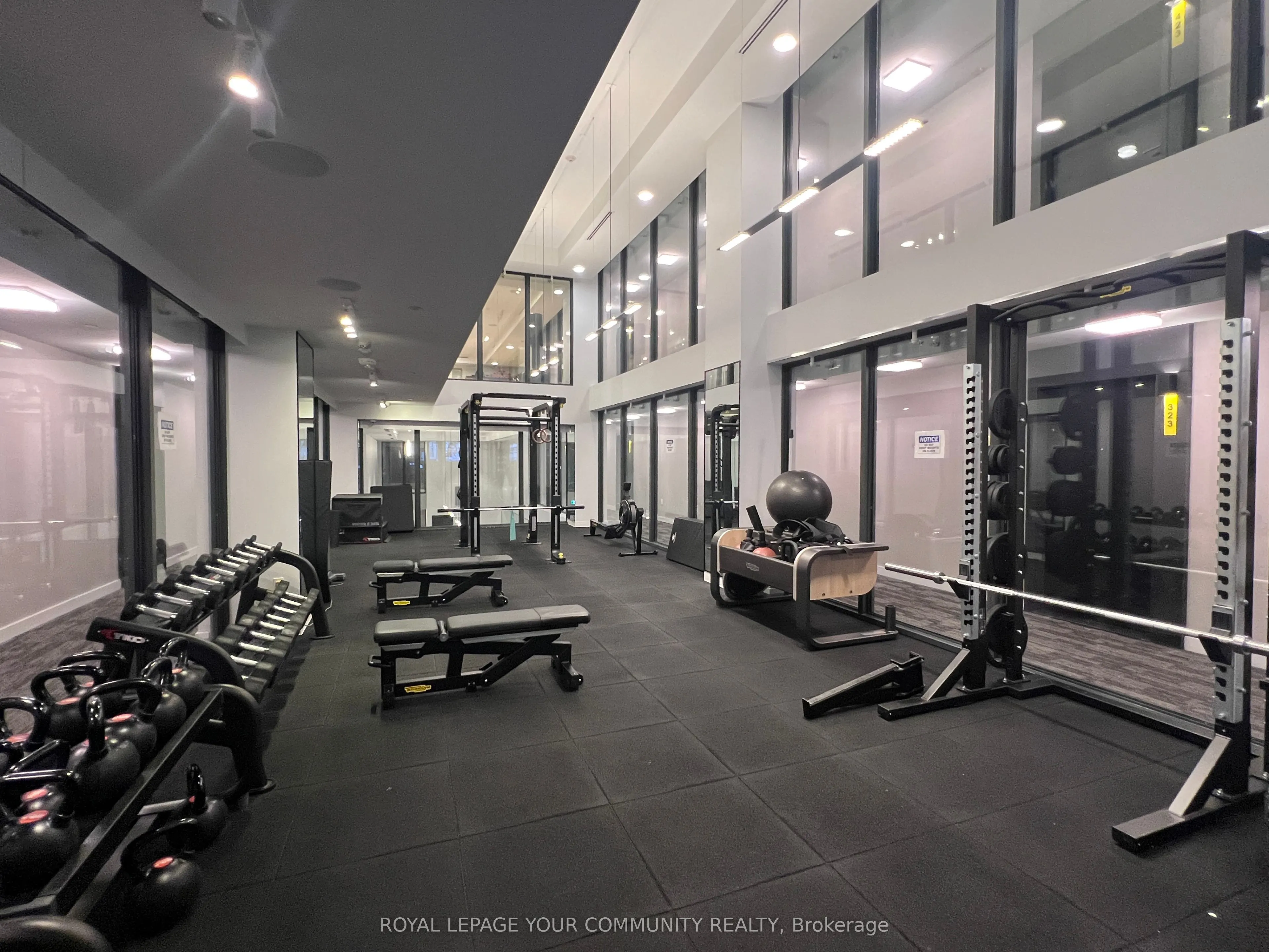 158 Front Street E, #320