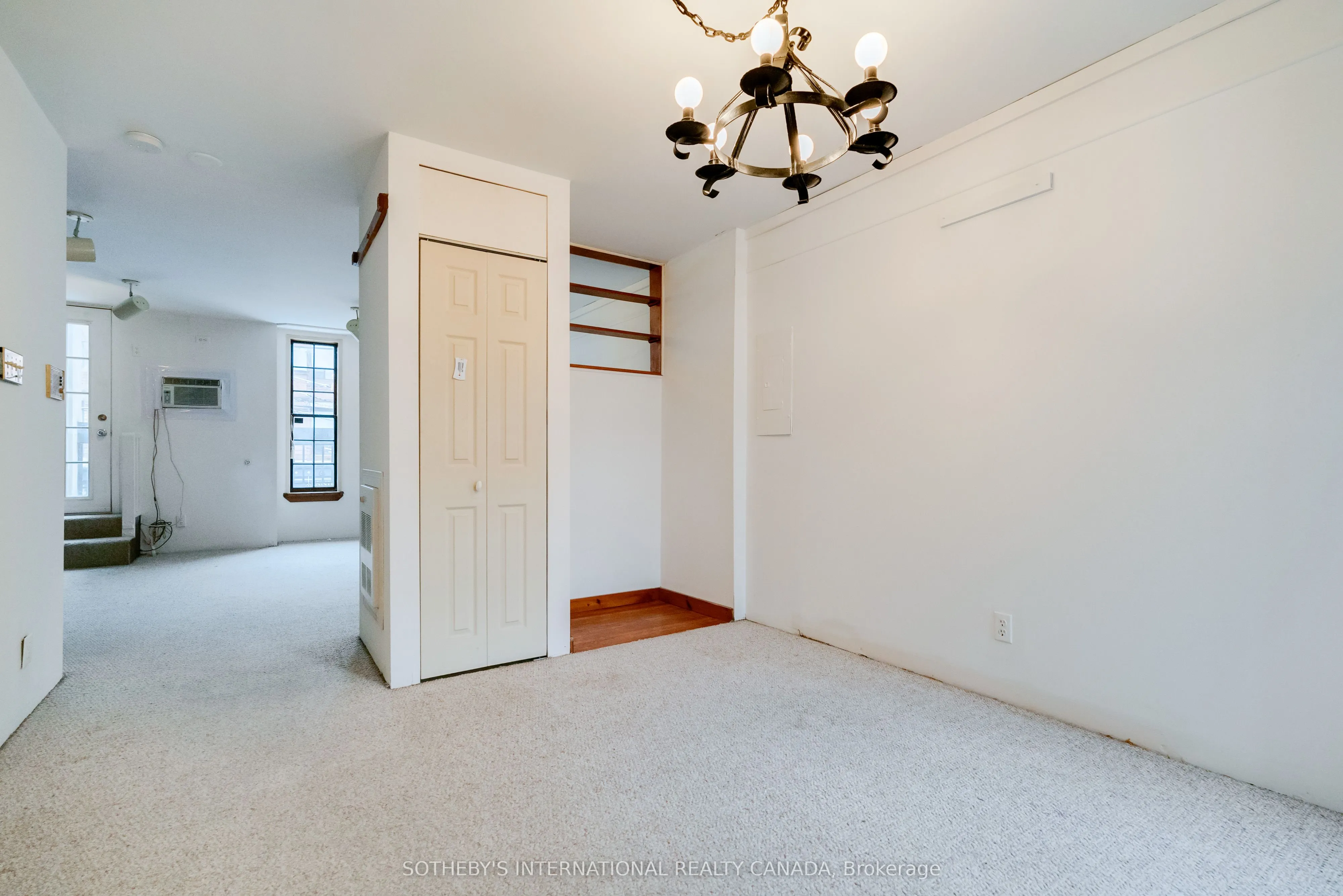 237 Carlton Street