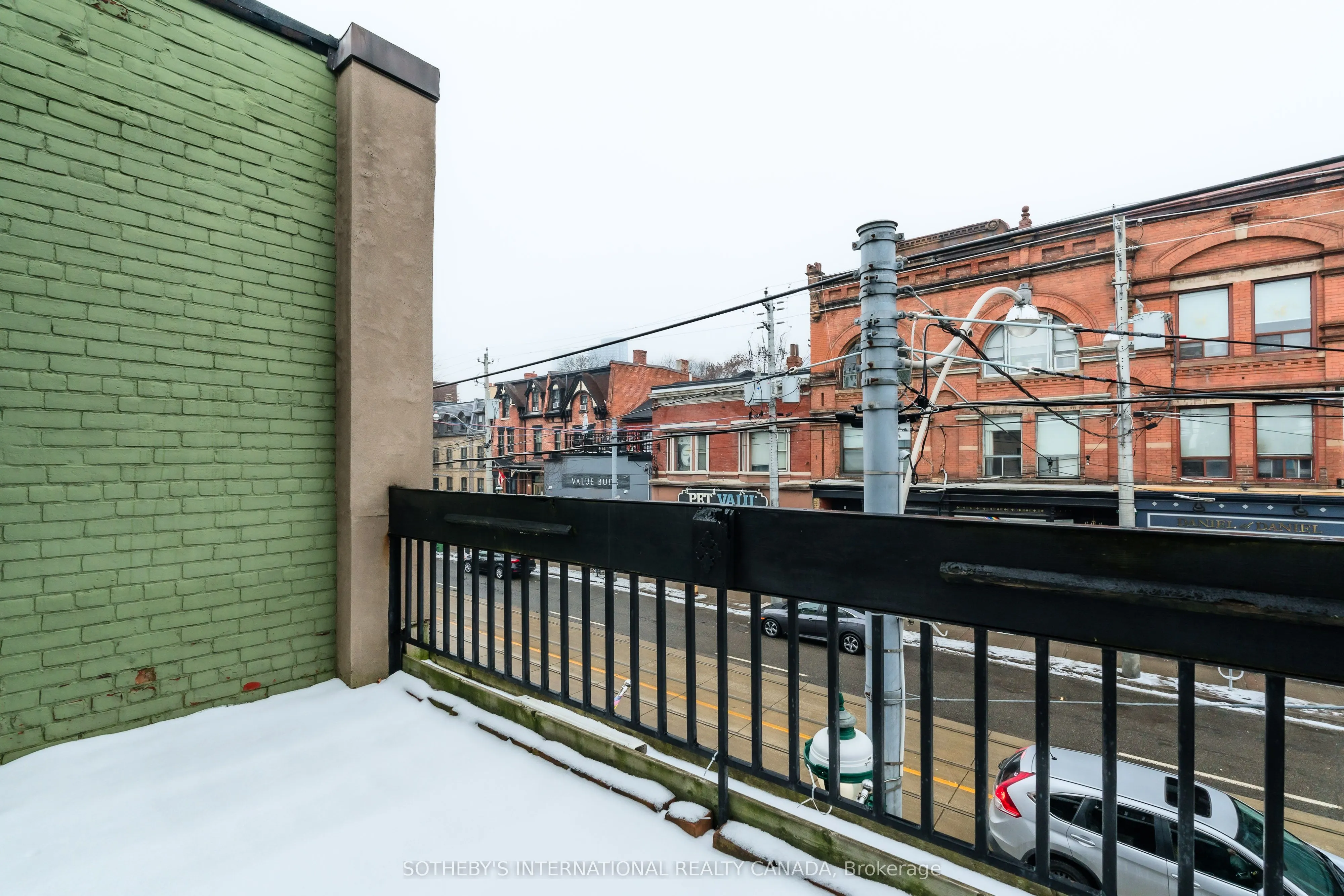 237 Carlton Street