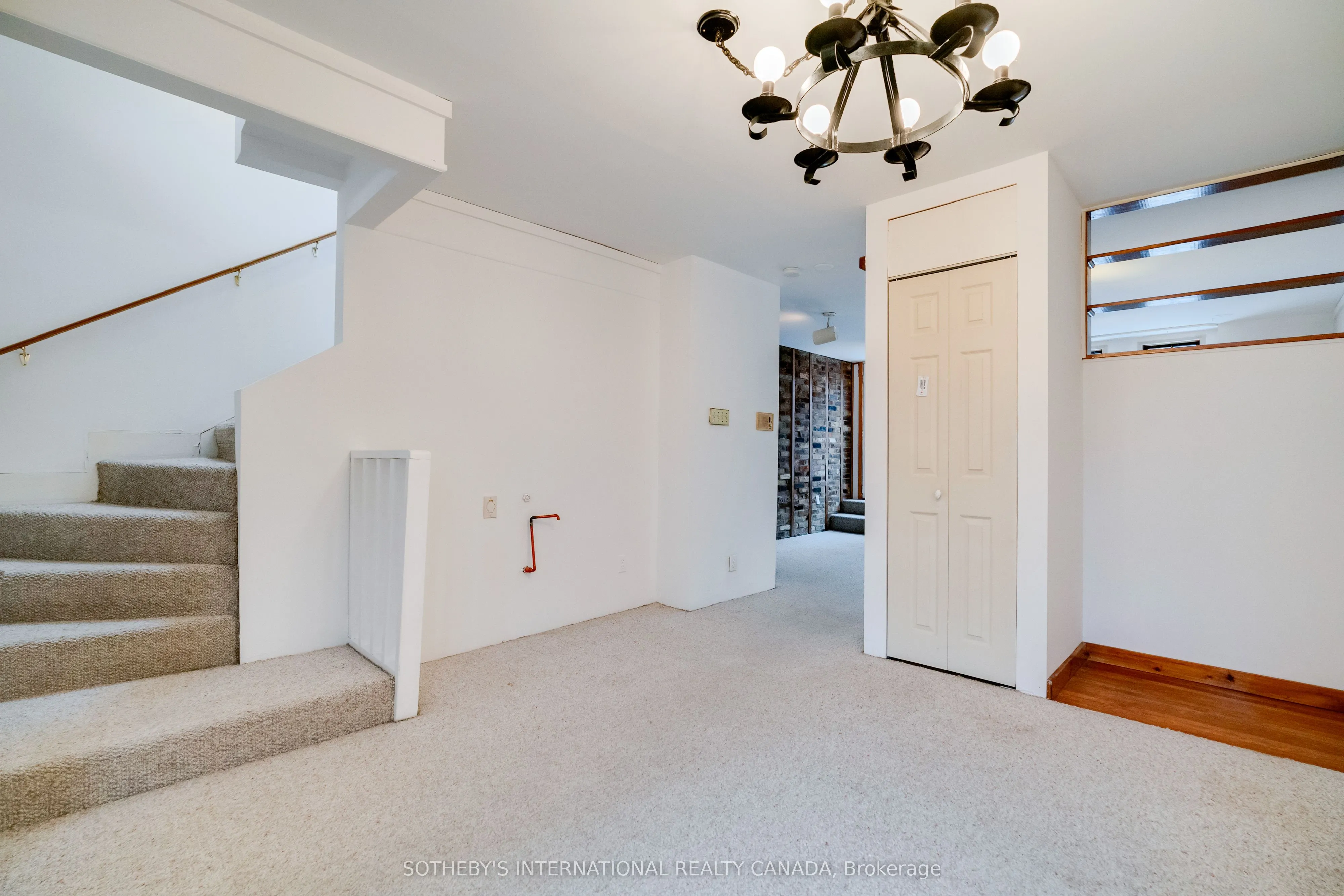 237 Carlton Street