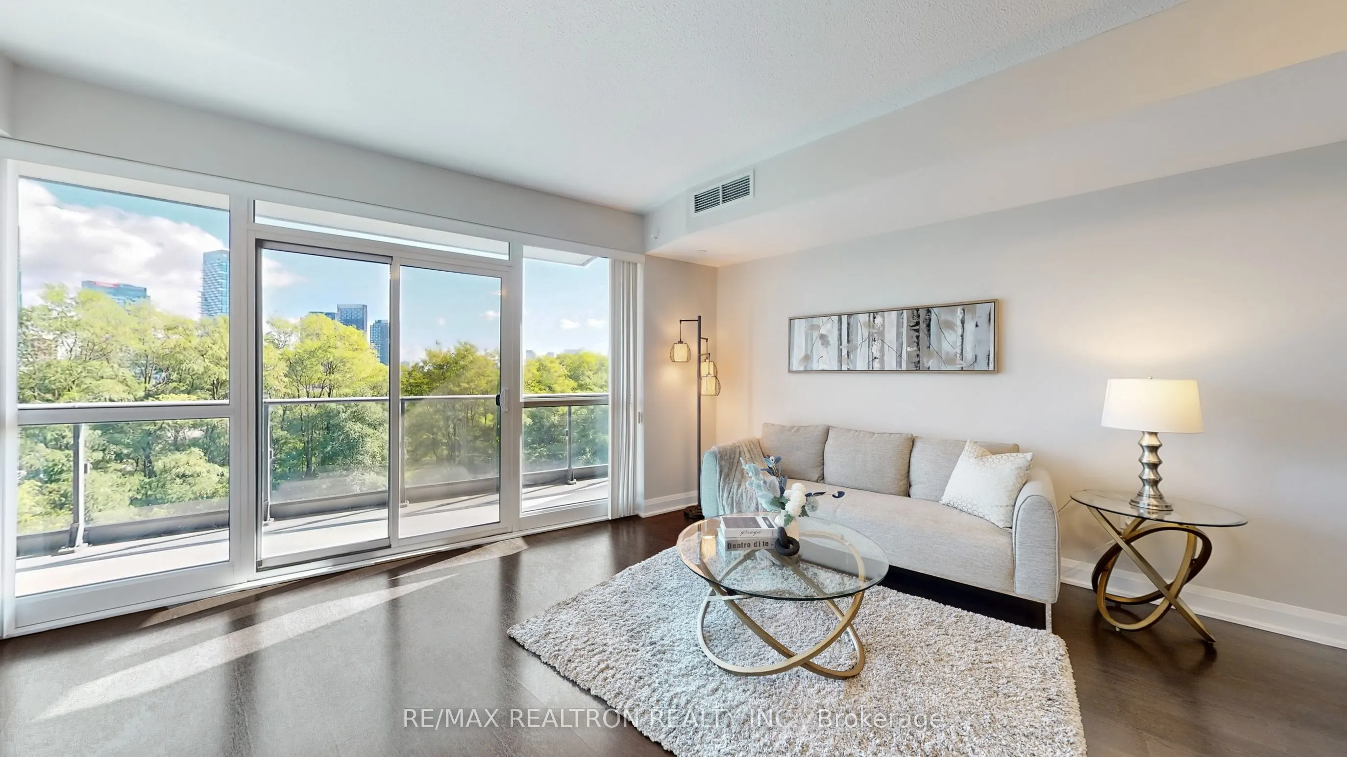160 Vanderhoof Avenue, #303