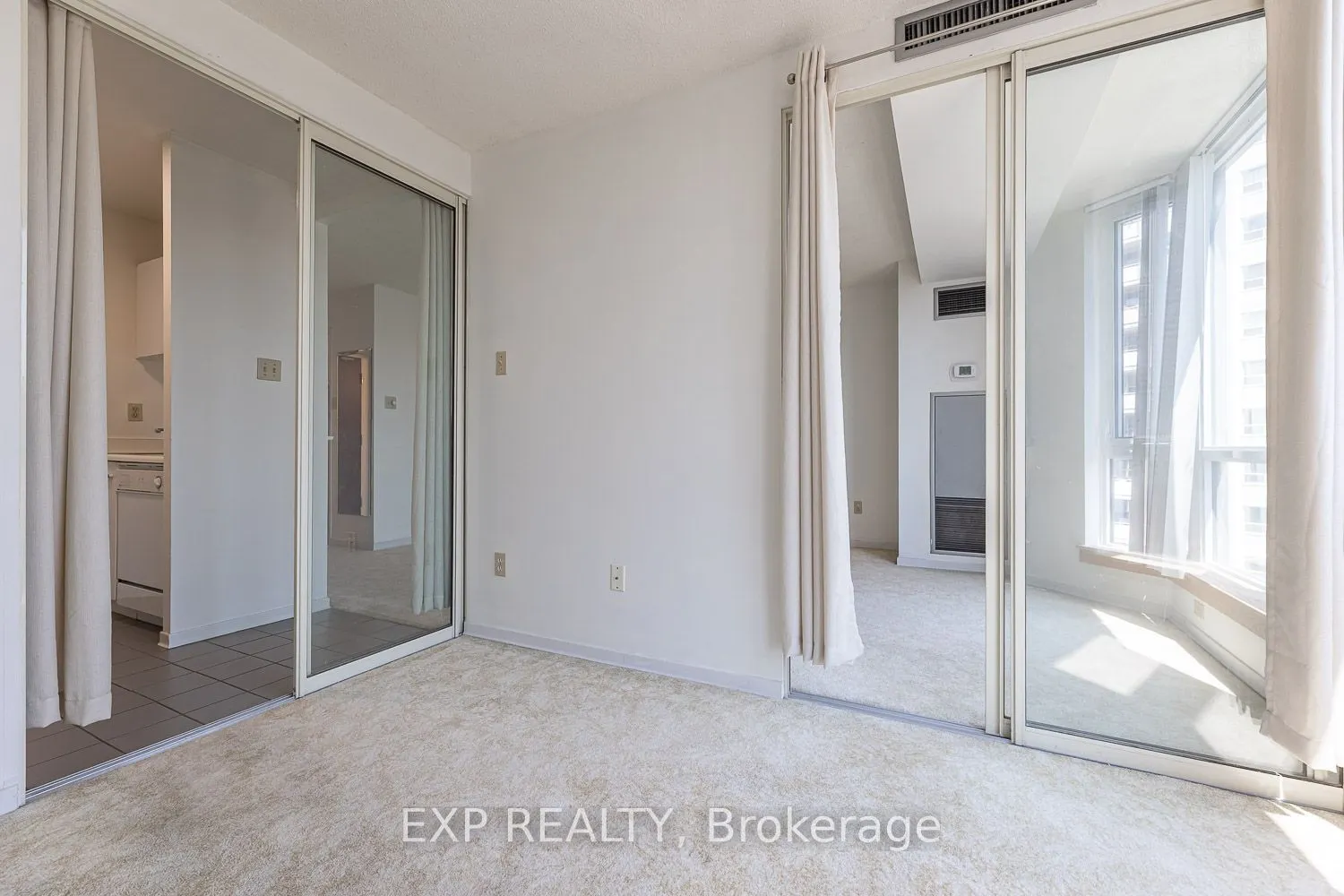 1055 Bay Street, #1903