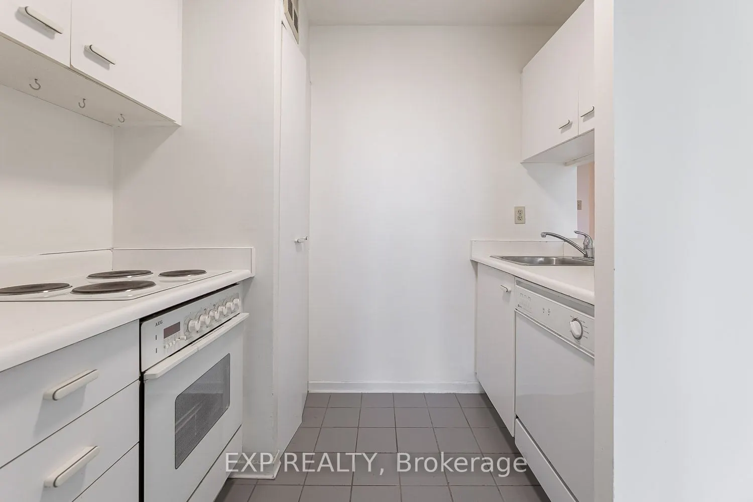 1055 Bay Street, #1903
