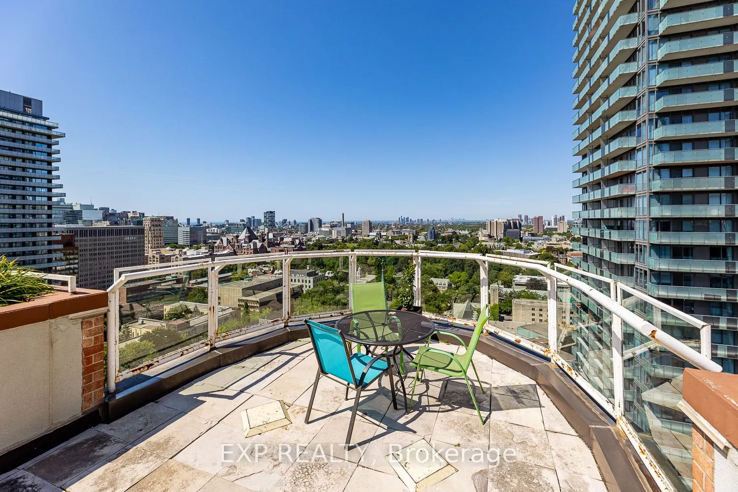 1055 Bay Street, #1903