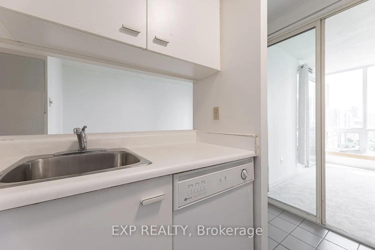 1055 Bay Street, #1903