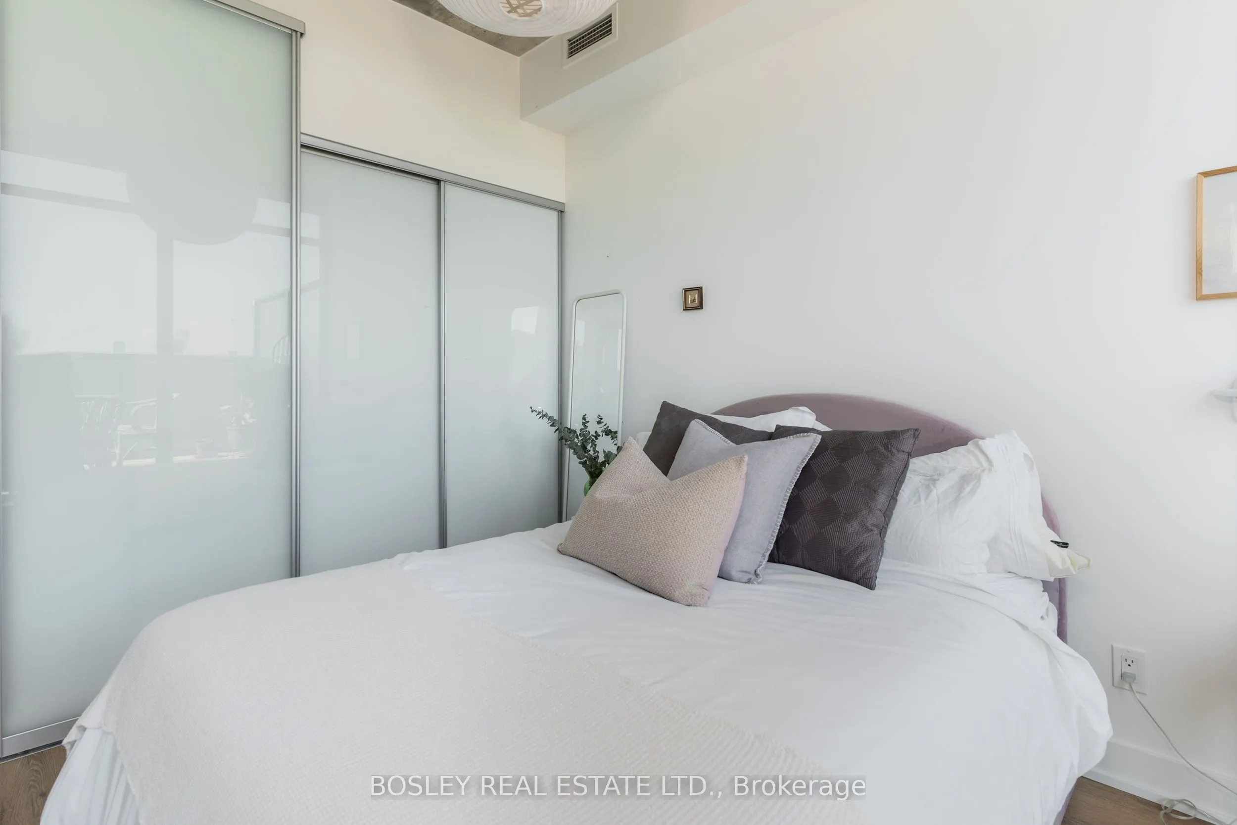 20 Gladstone Avenue, #513