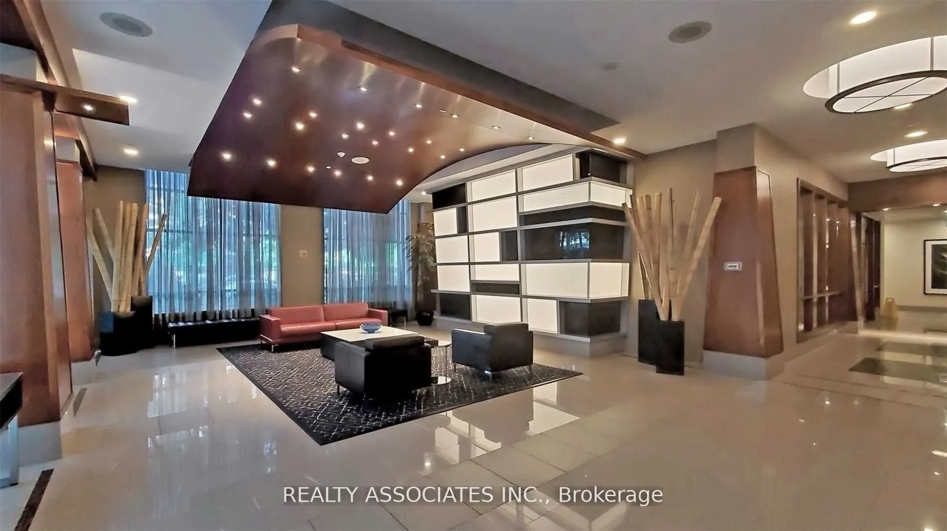 31 Bales Avenue, #216