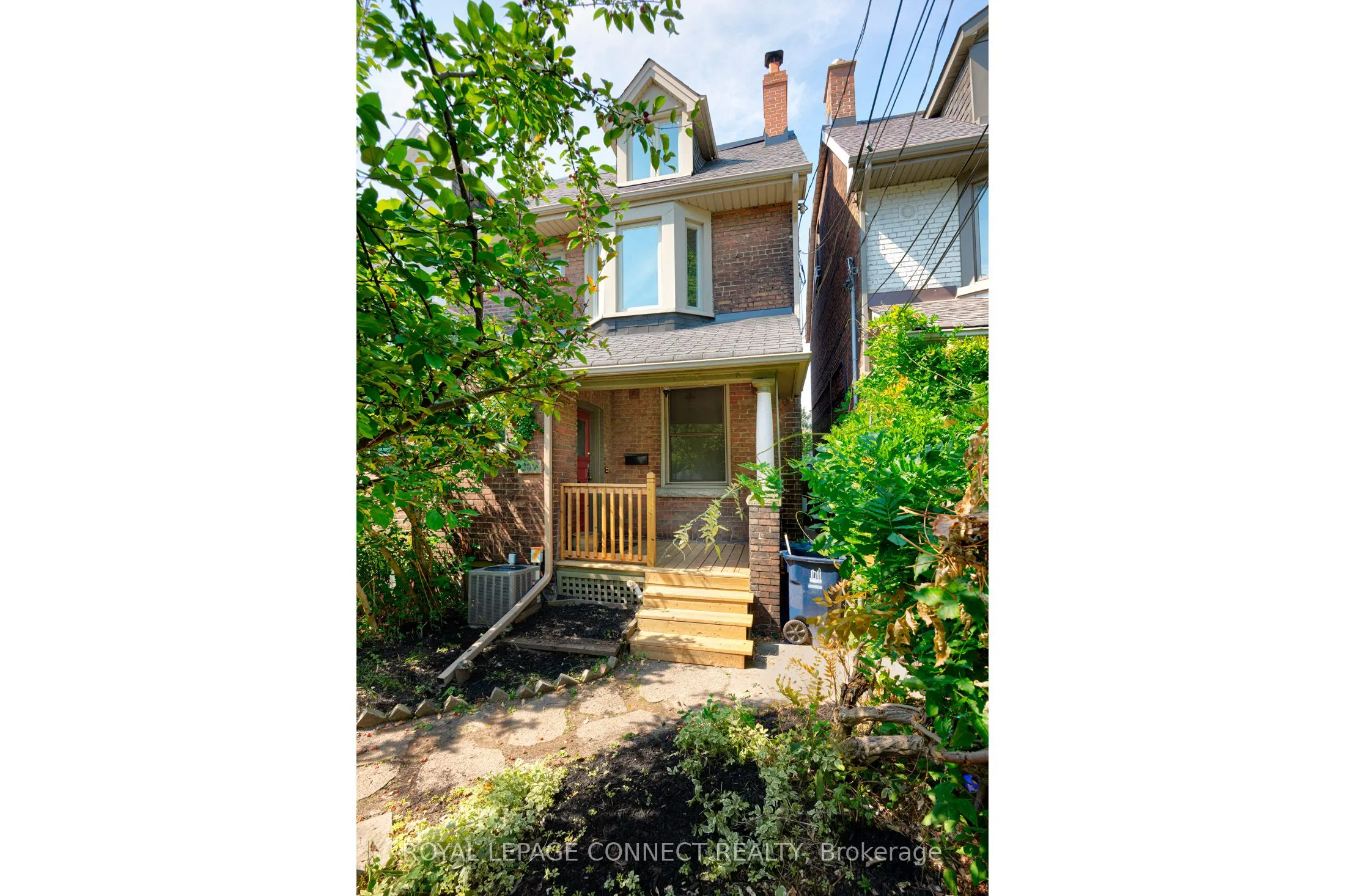 300 Gladstone Avenue, #Upper