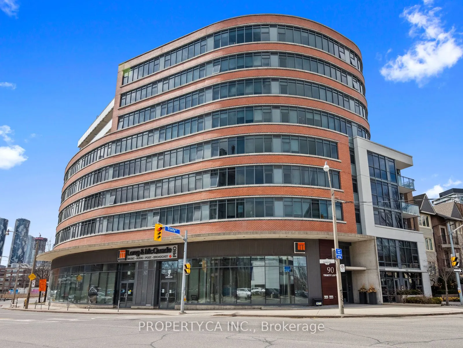90 Trinity Street, #804
