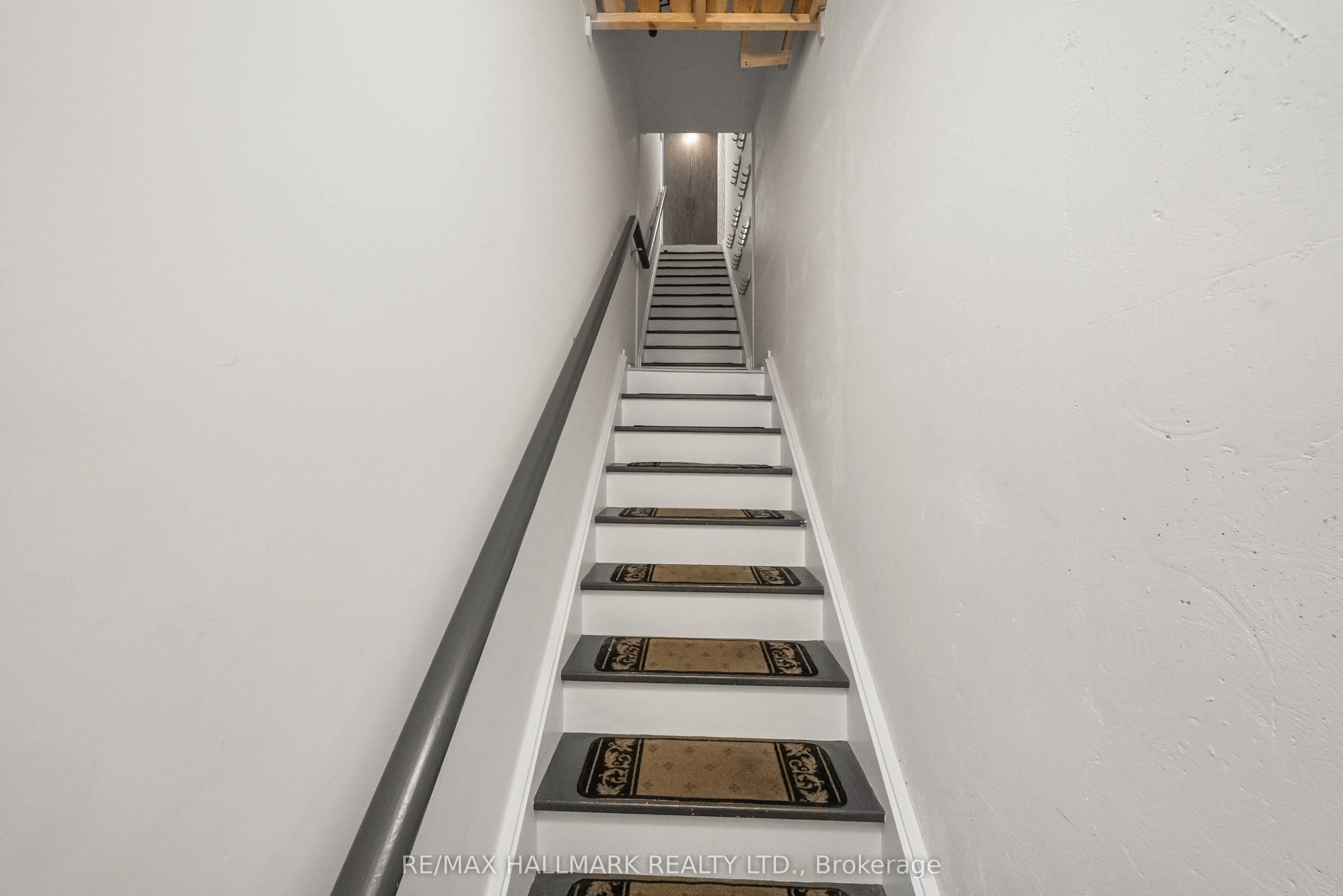 23 Sheppard Avenue E, #TH11
