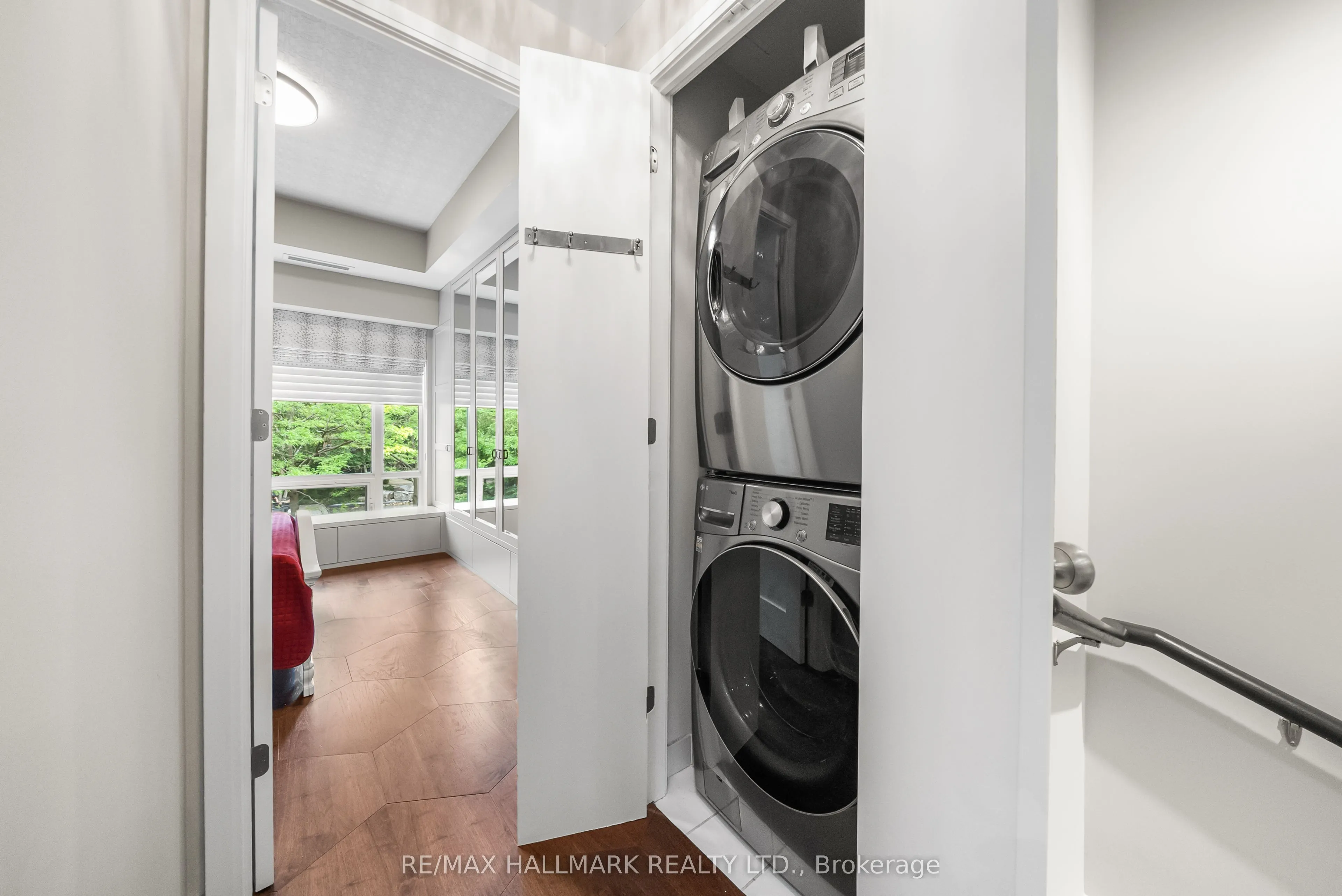 23 Sheppard Avenue E, #TH11