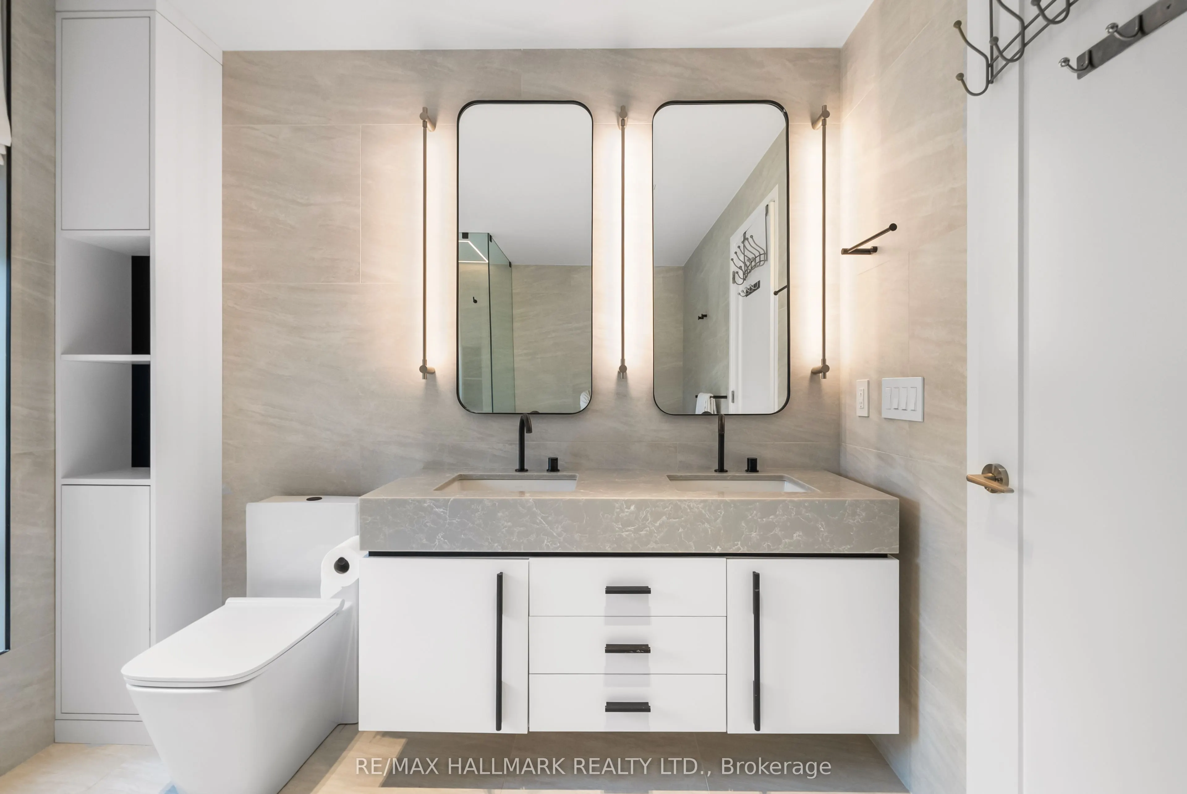 23 Sheppard Avenue E, #TH11