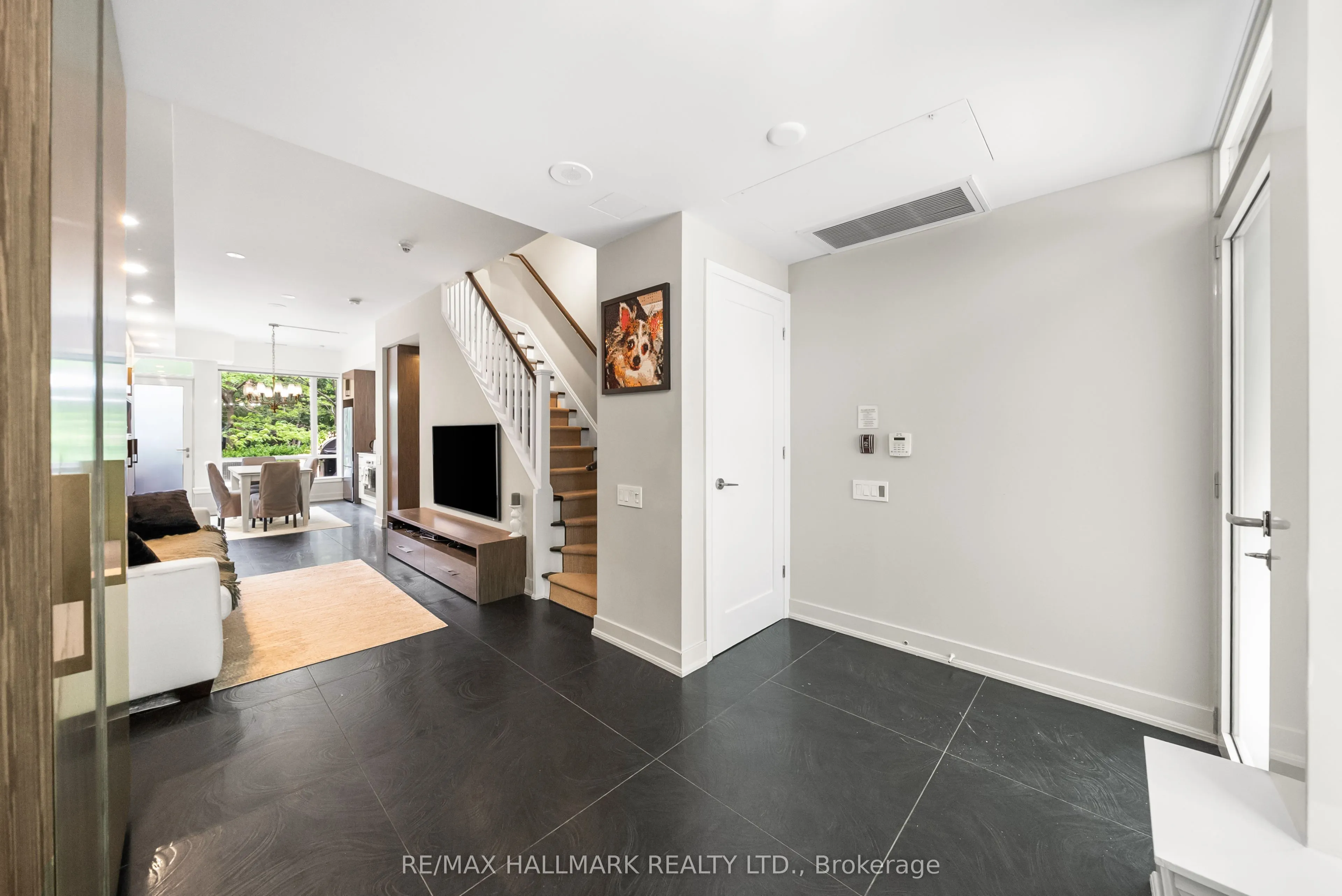 23 Sheppard Avenue E, #TH11
