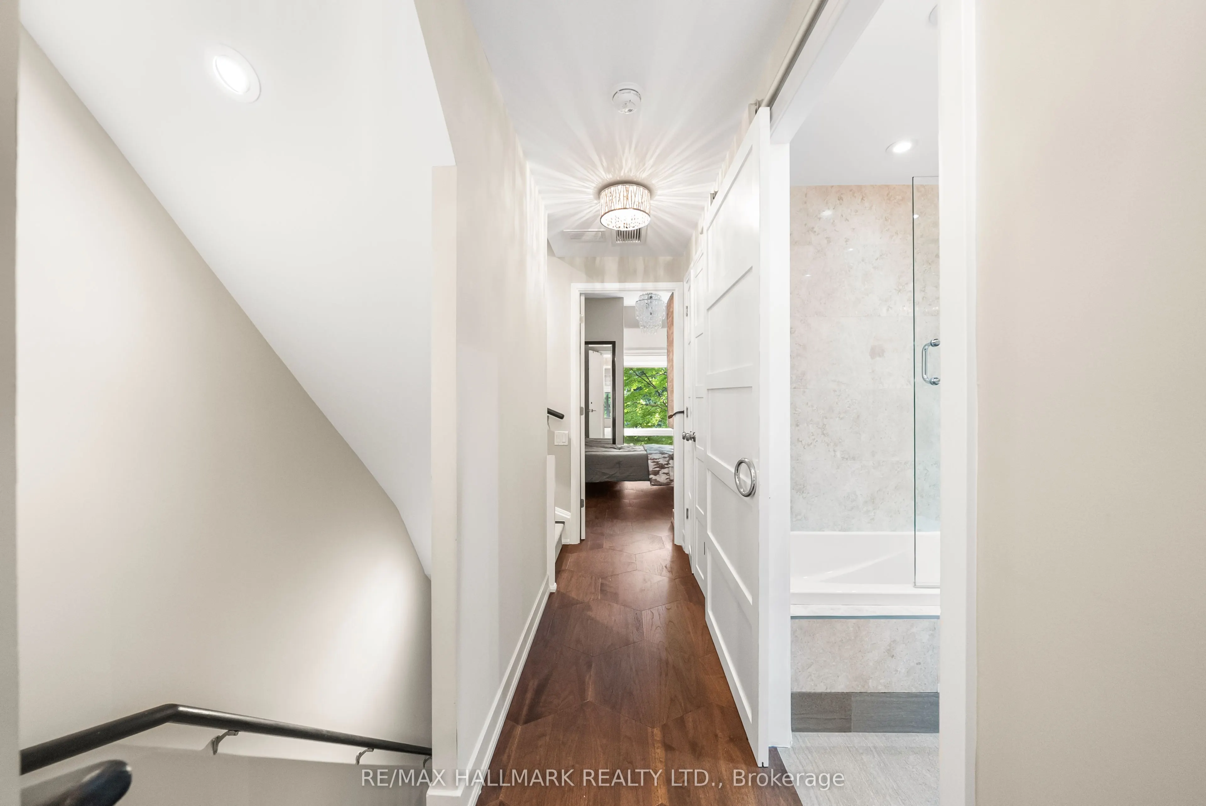 23 Sheppard Avenue E, #TH11