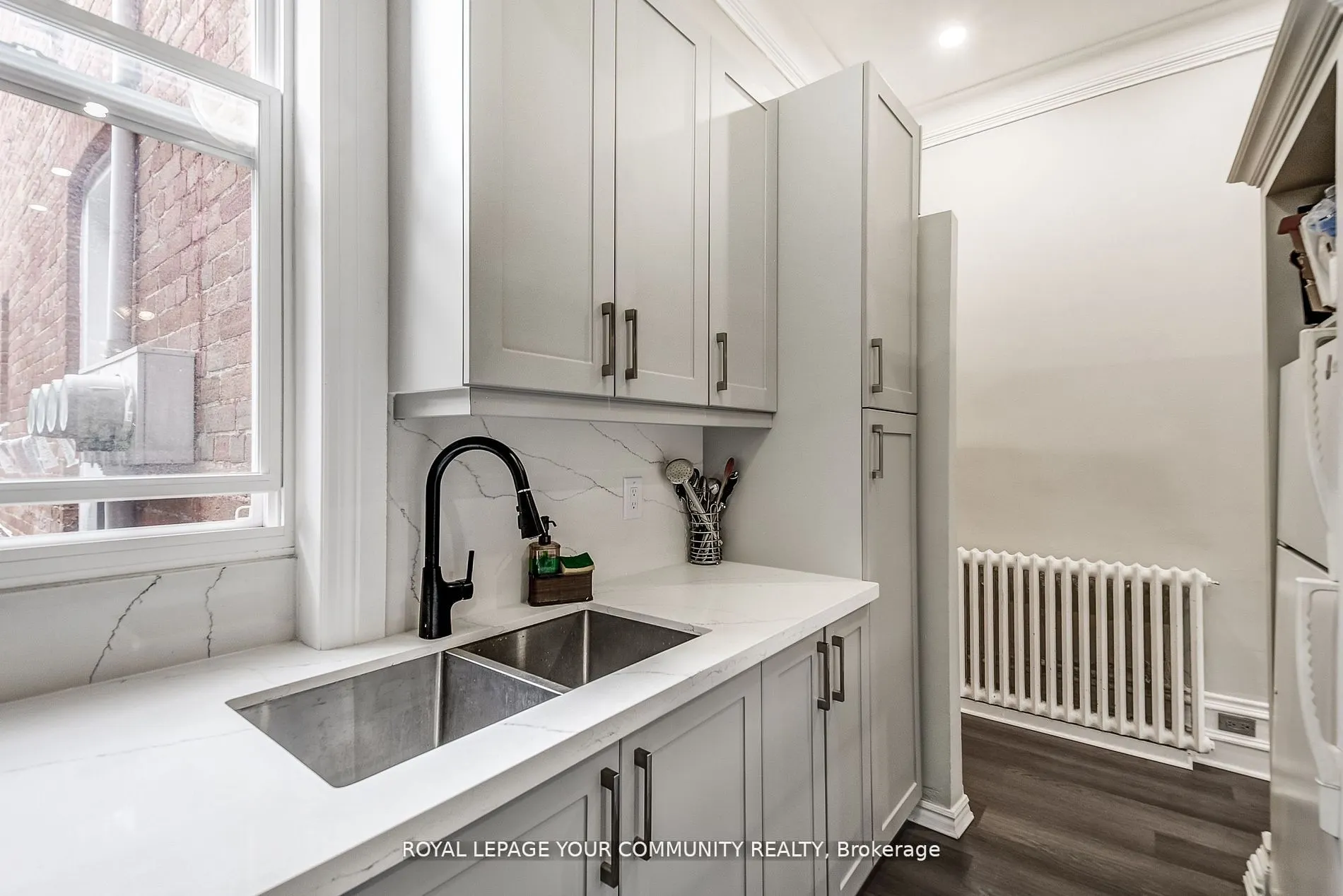 312 Seaton Street