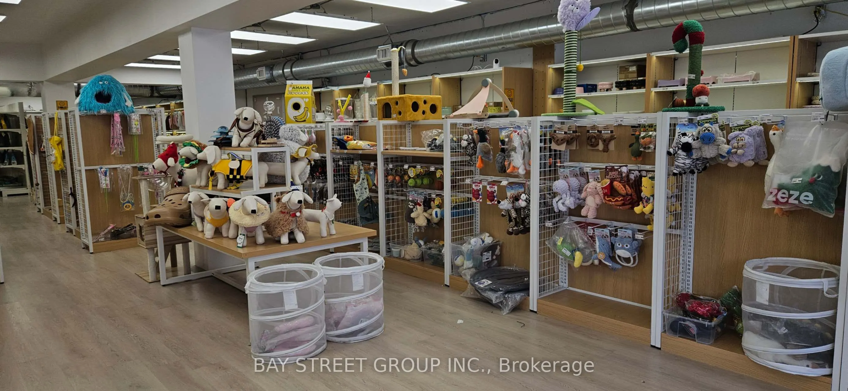 2299 Yonge Street