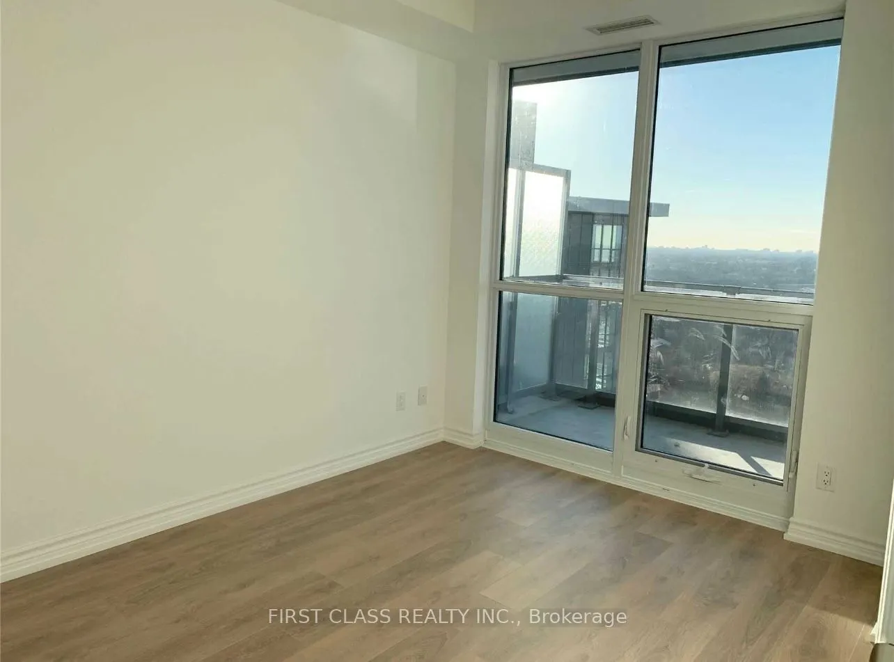 38 Forest Manor Road, #1308