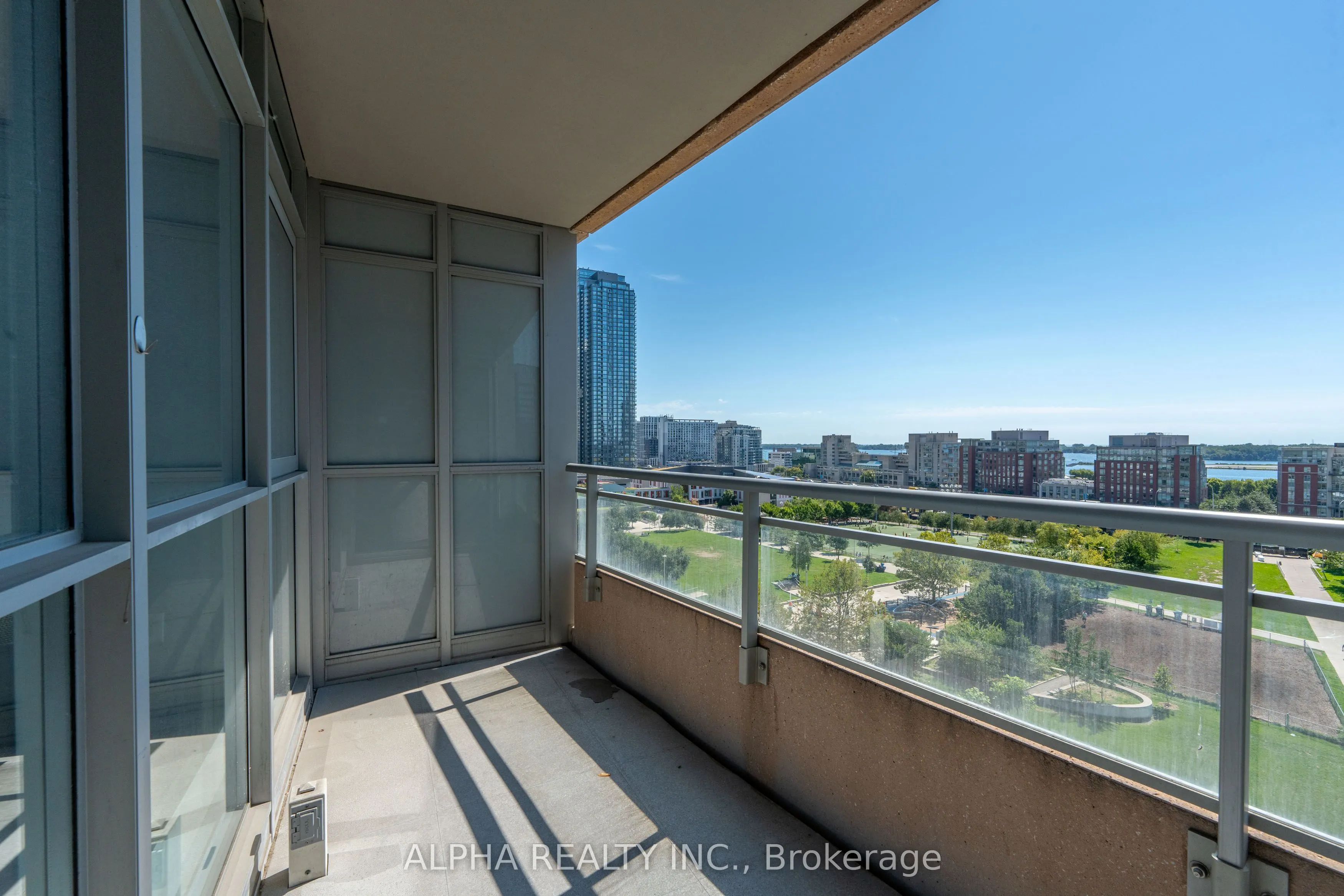 151 Dan Leckie Way, #1001