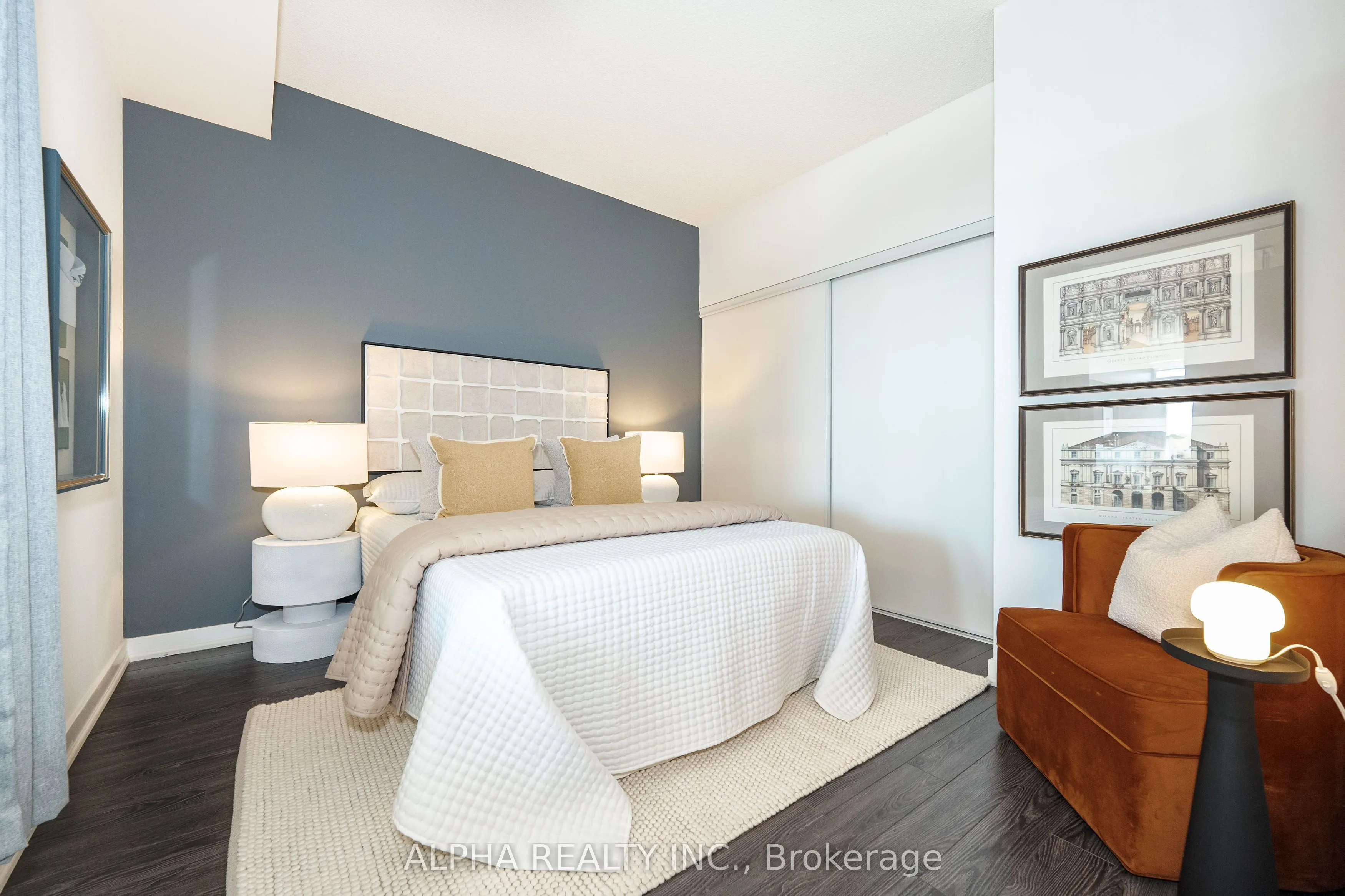 151 Dan Leckie Way, #1001