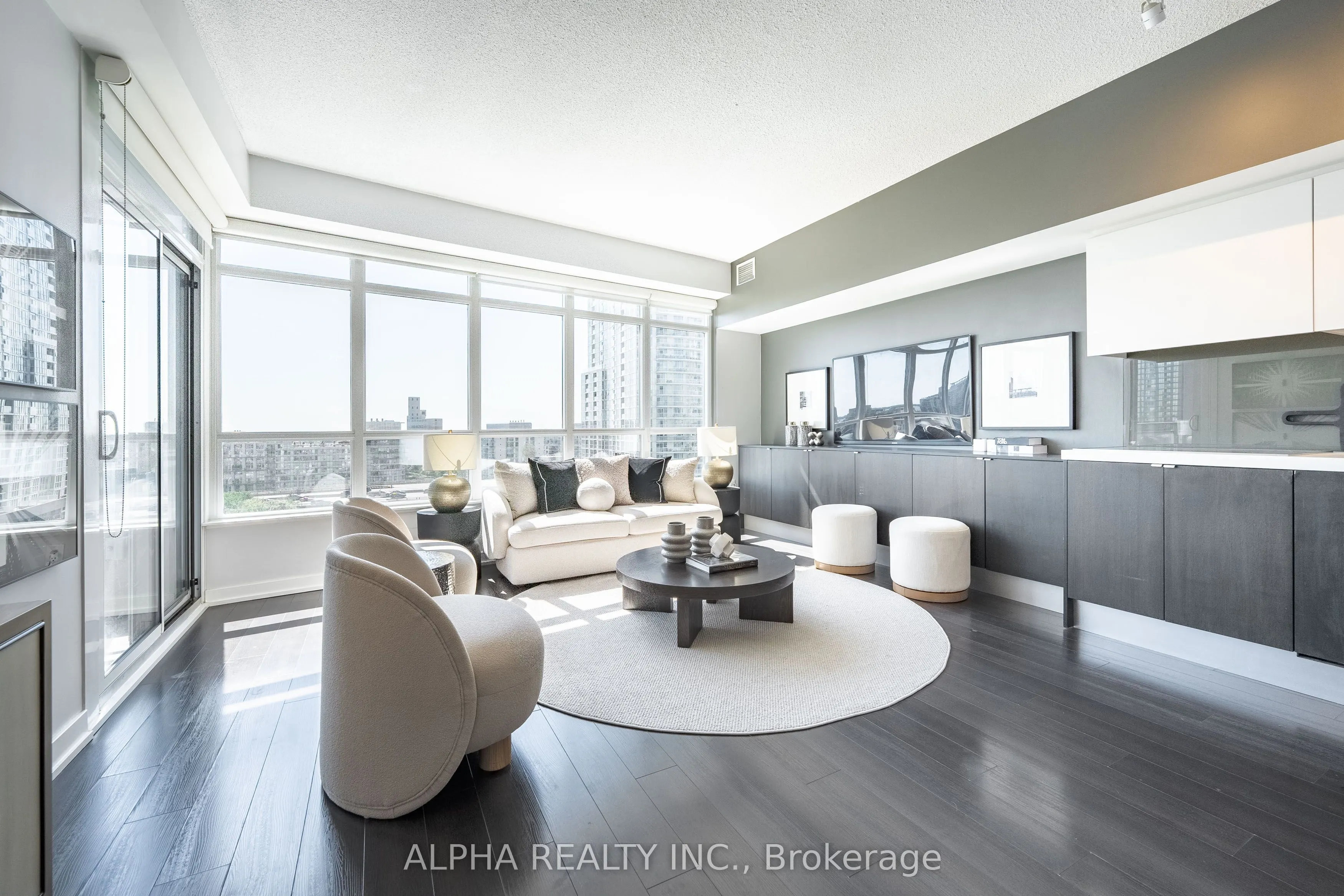 151 Dan Leckie Way, #1001