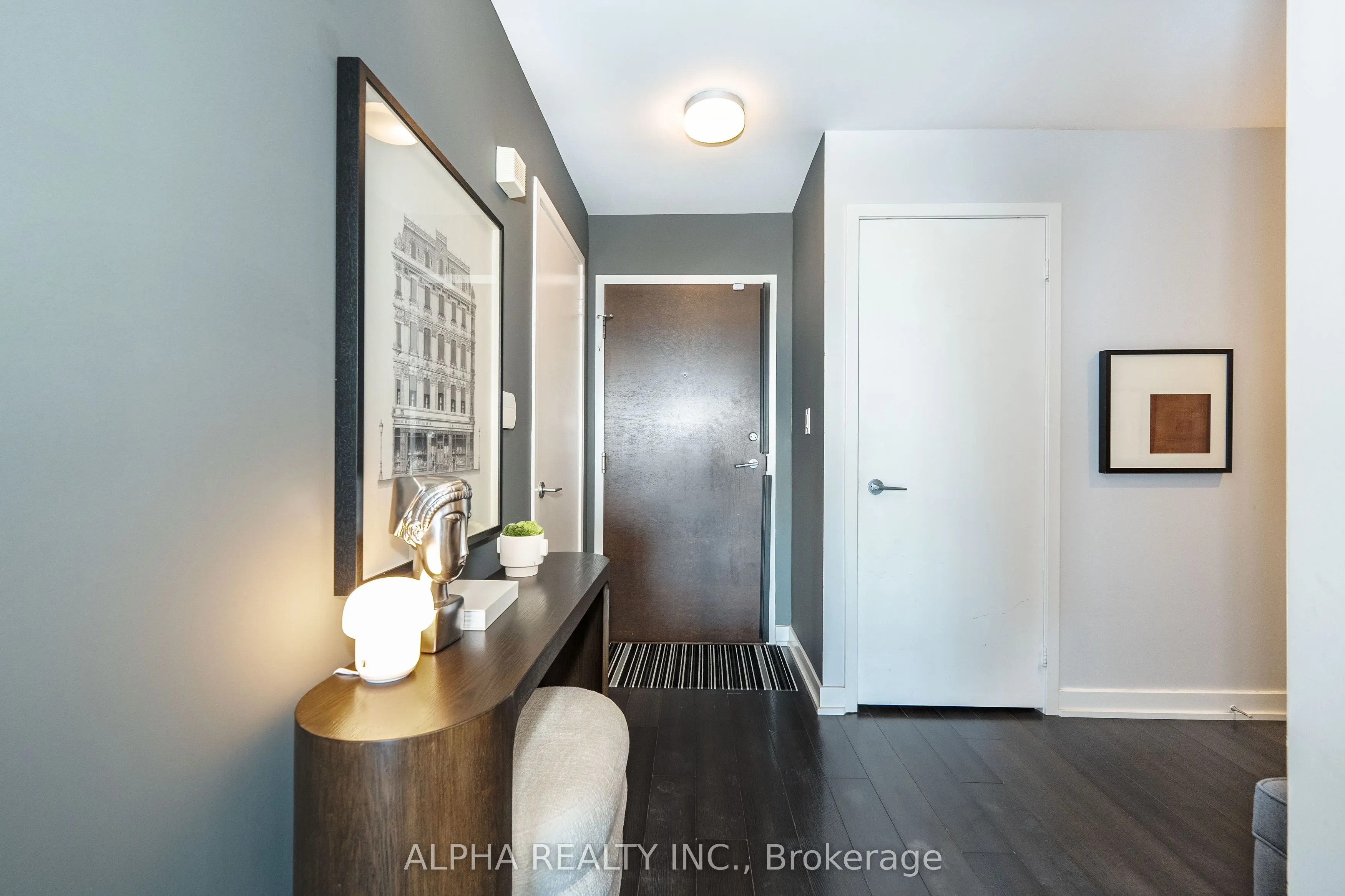151 Dan Leckie Way, #1001