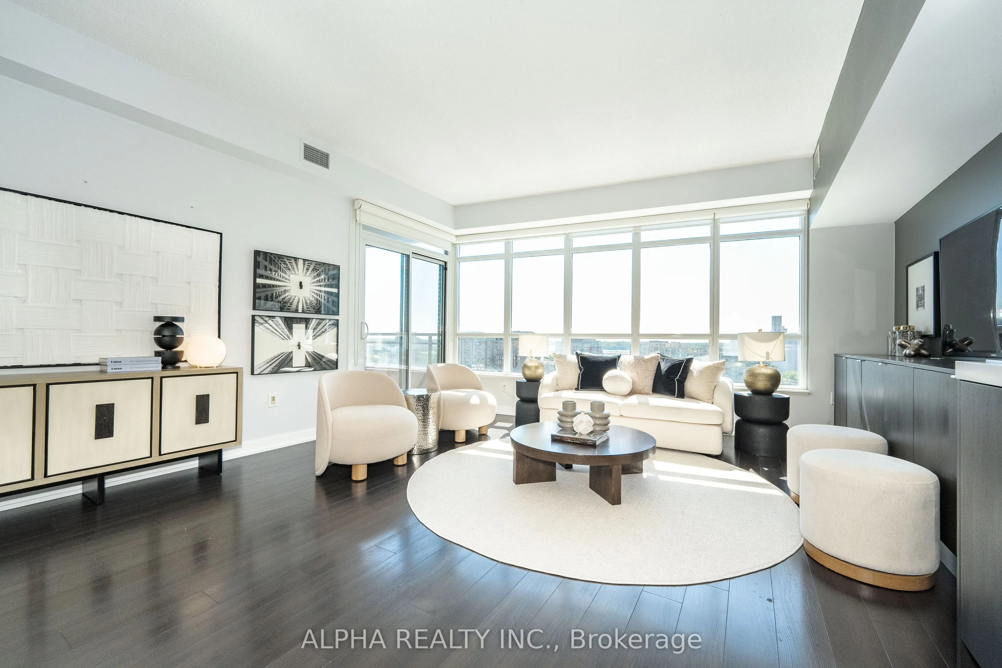 151 Dan Leckie Way, #1001