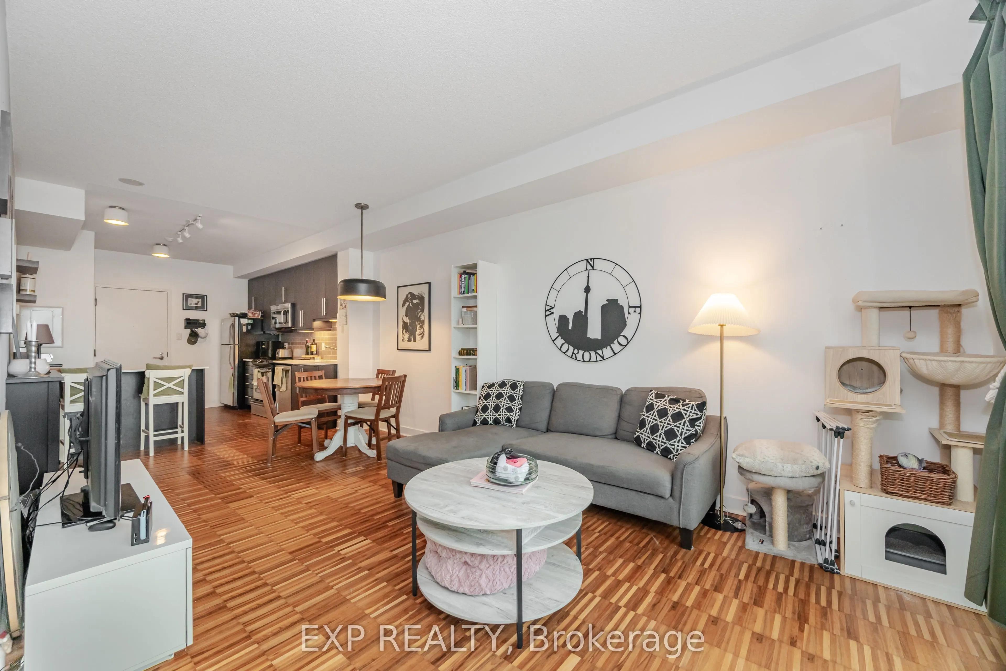 1171 Queen Street W, #1005