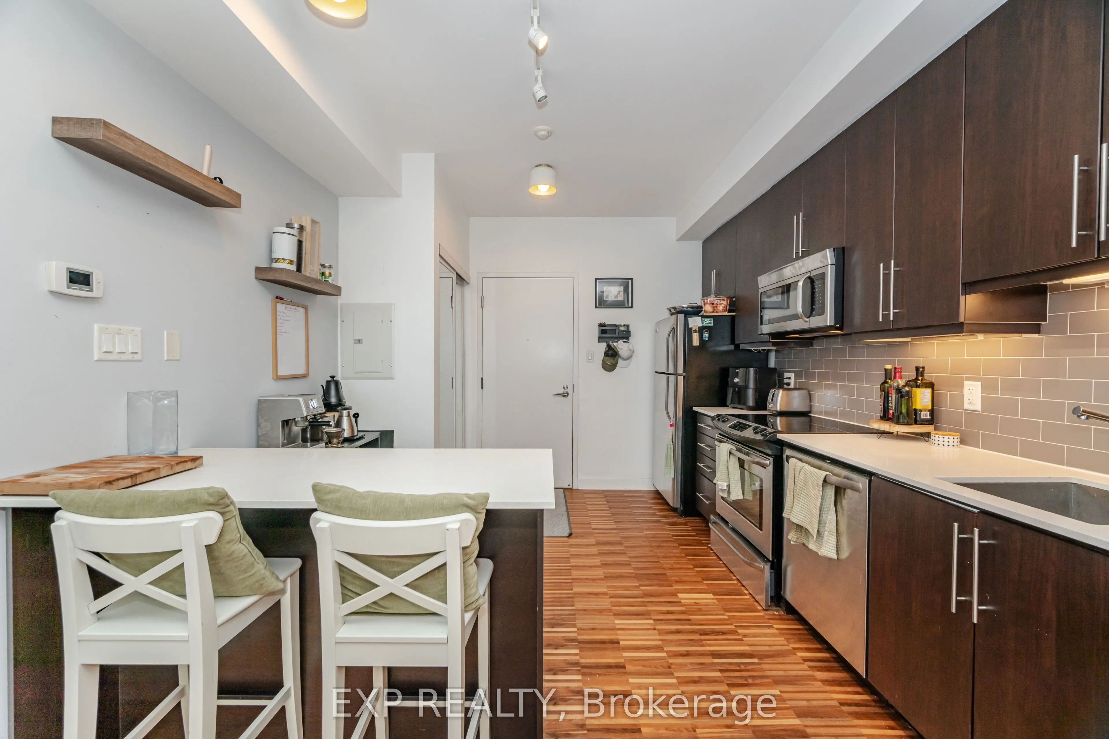 1171 Queen Street W, #1005