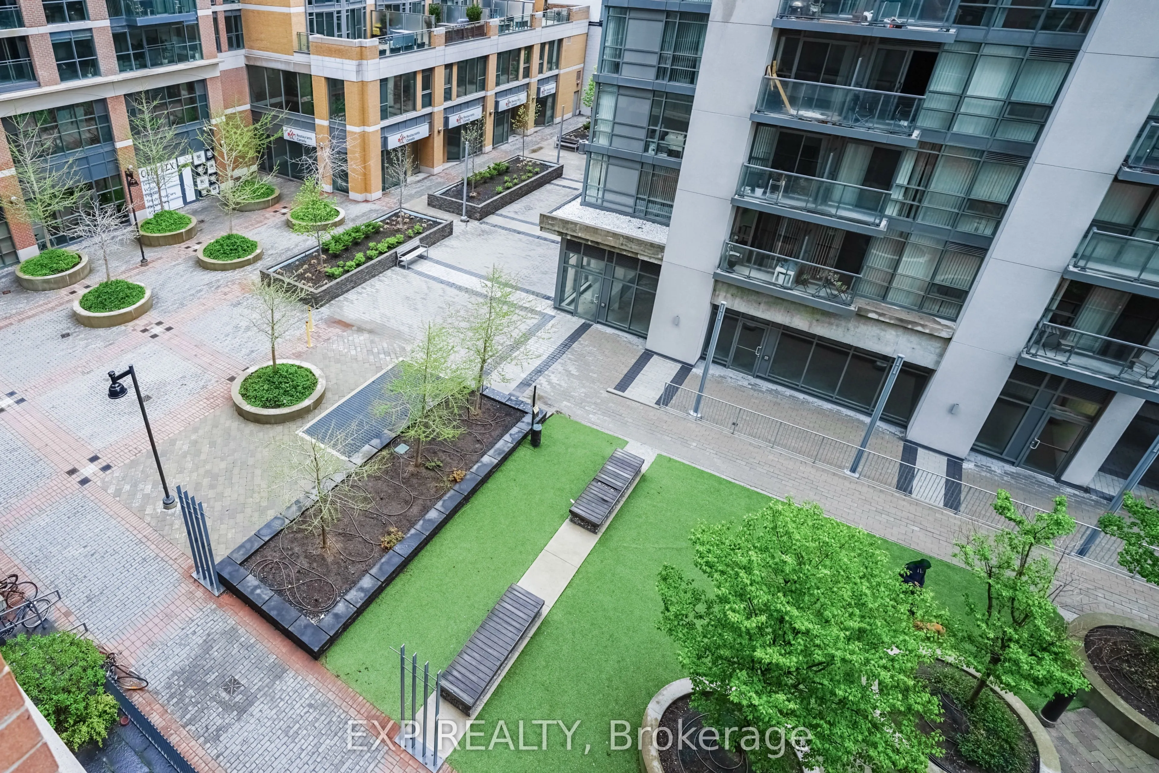 1171 Queen Street W, #1005